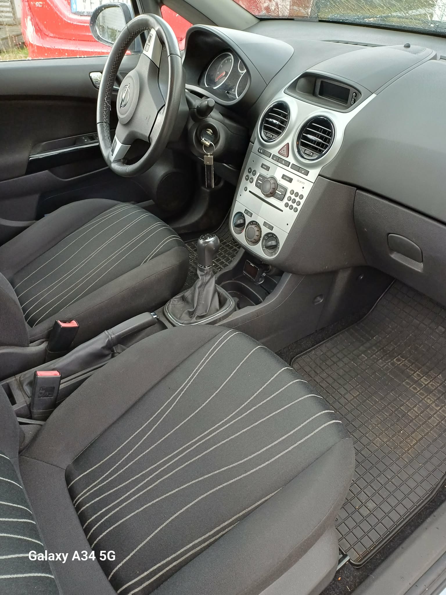 Opel Corsa 5-dörrar 1.2 Twinport Manuell 2010, bild 6/10