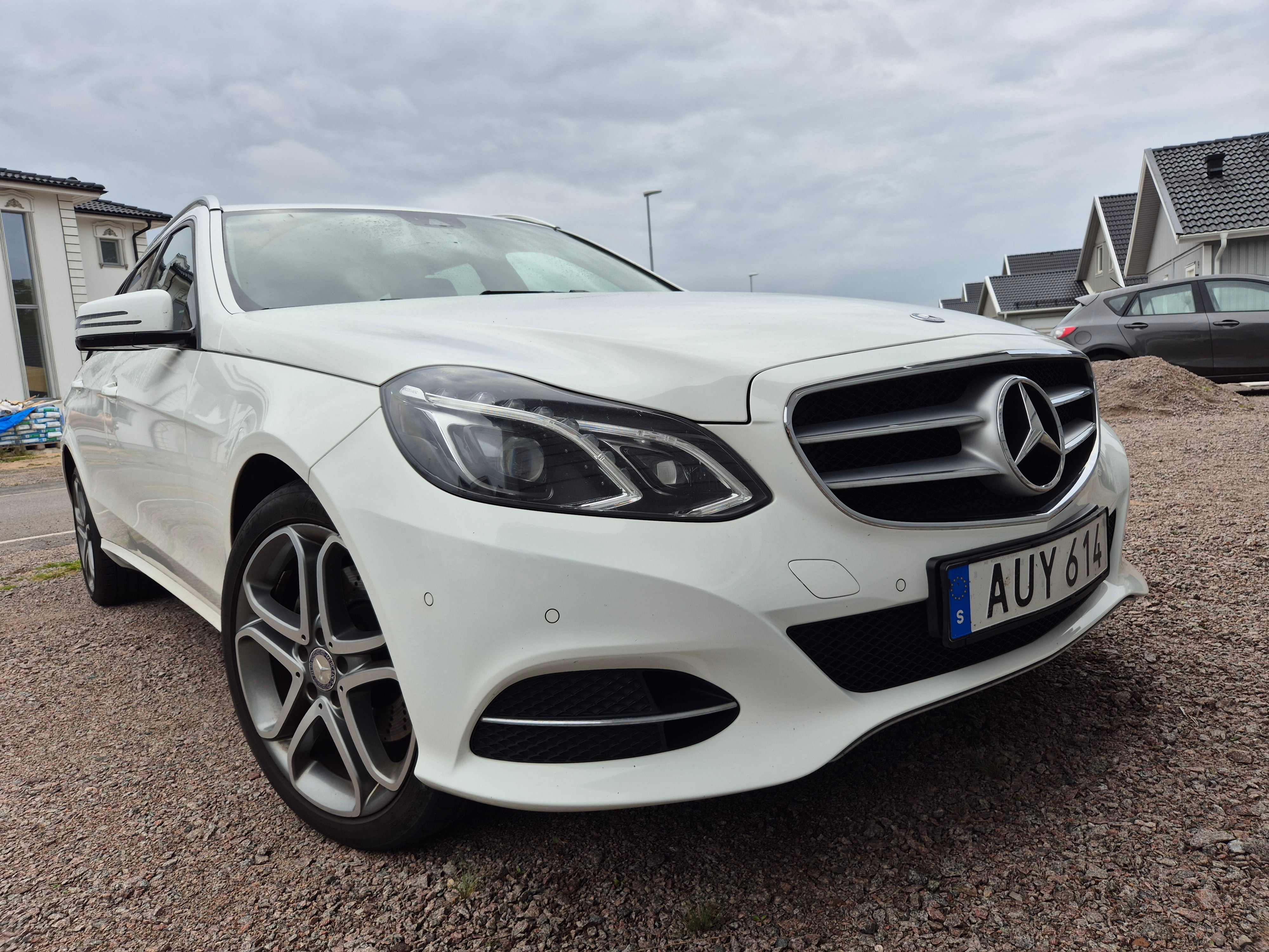 Mercedes-Benz E 220 T BlueTEC 9G-Tronic 2015, kuva 3/8