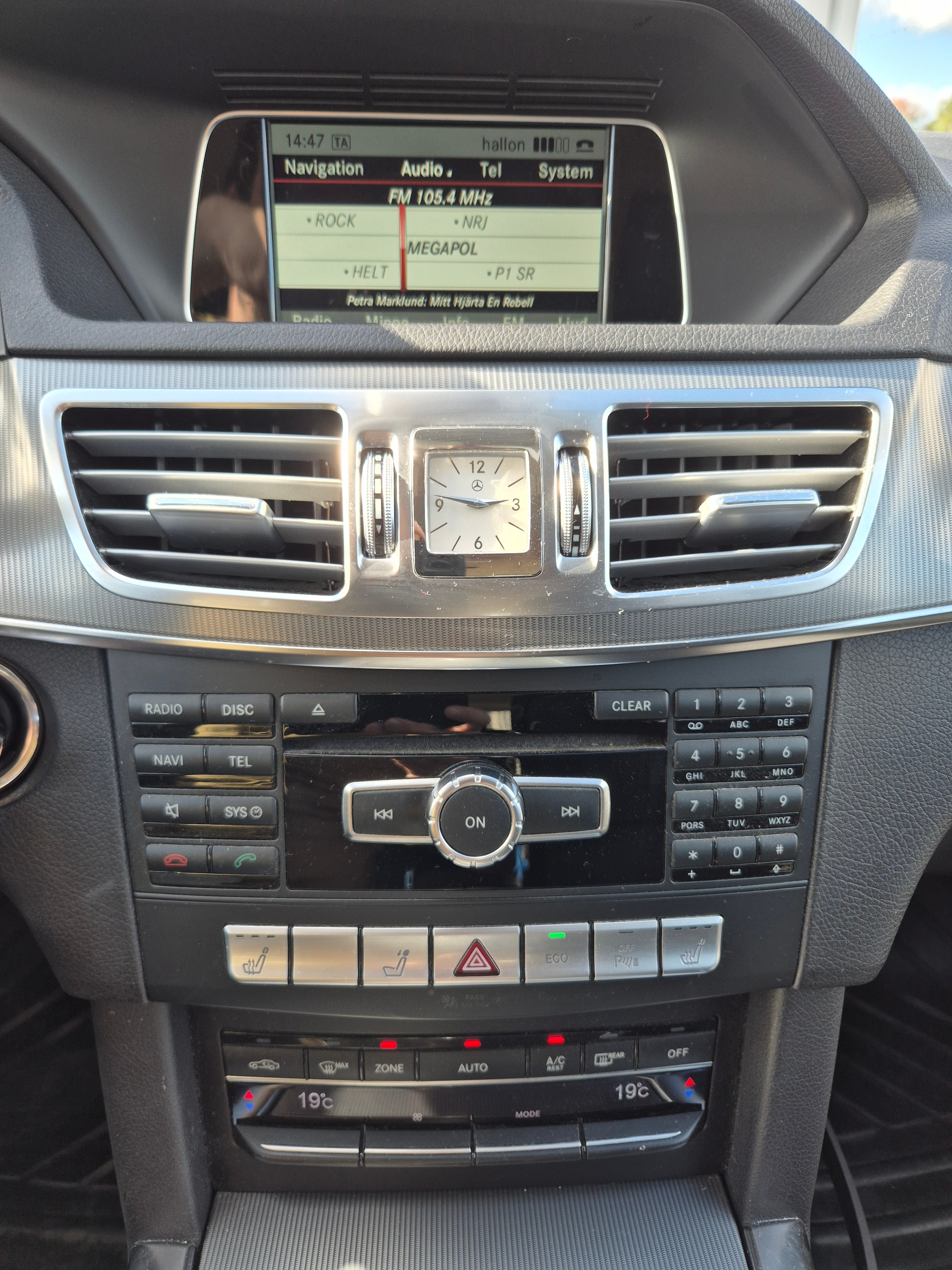Mercedes-Benz E 220 T BlueTEC 9G-Tronic 2015, kuva 7/8