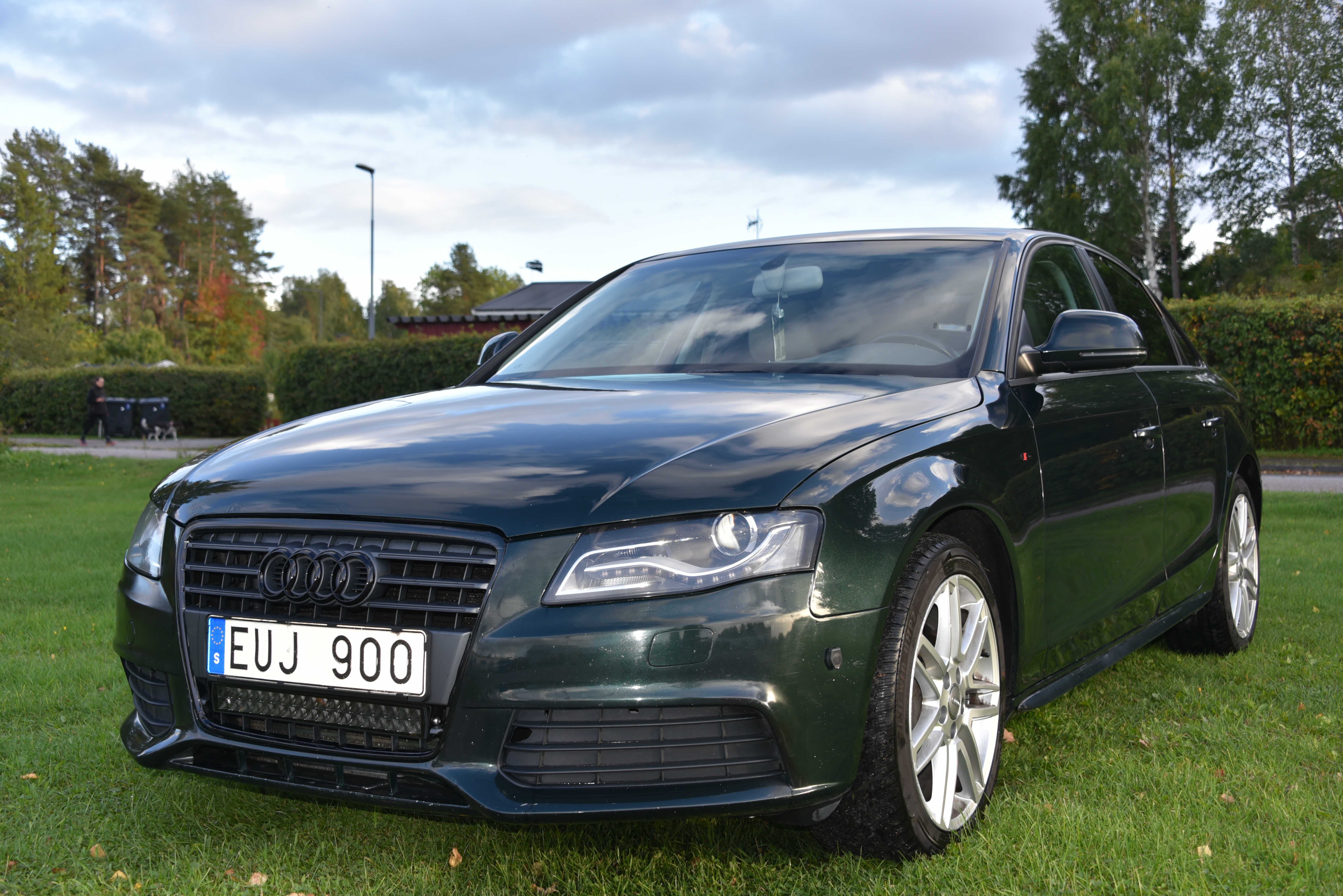 Audi A4 2009, bild 2/9
