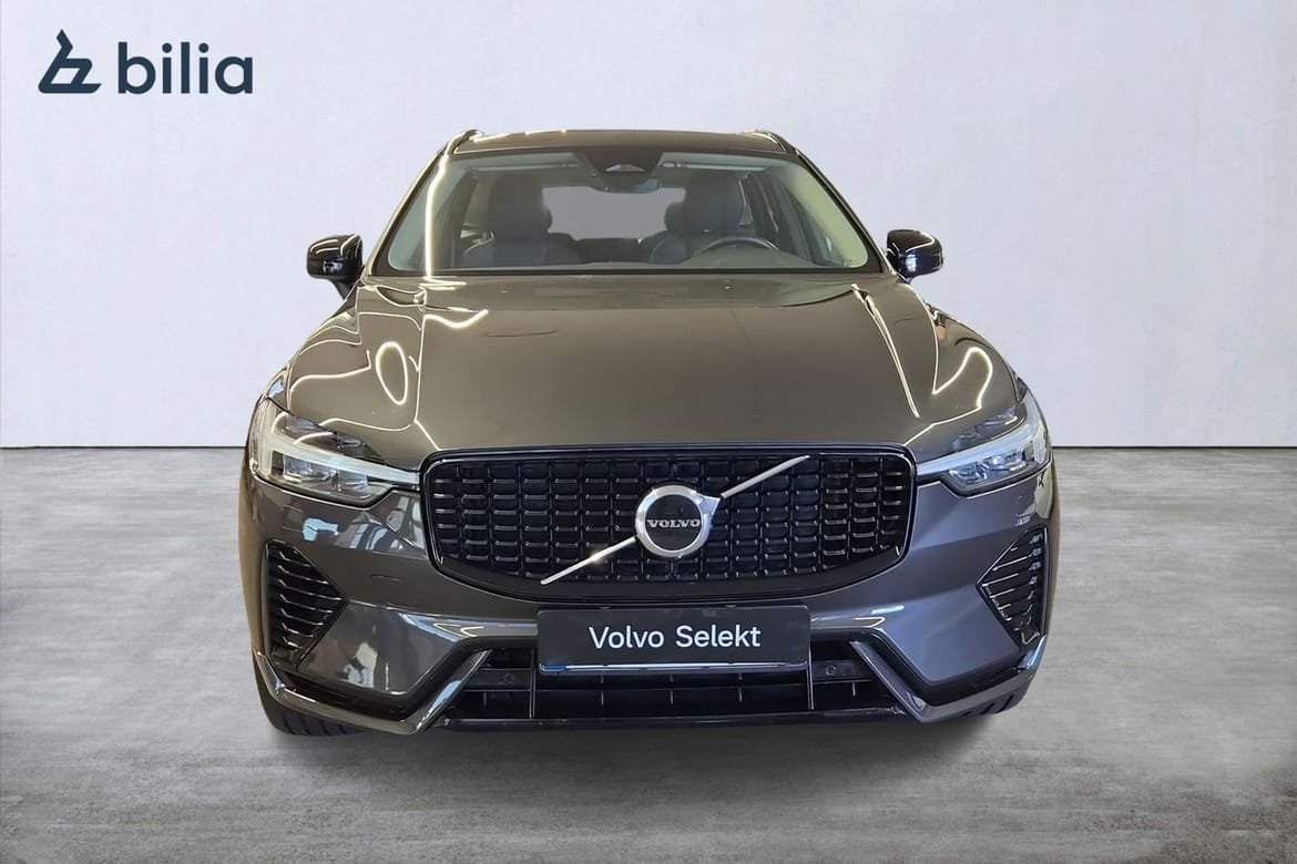 Volvo XC60 T6 Plus Dark Edition PANO 2025, bild 6/10