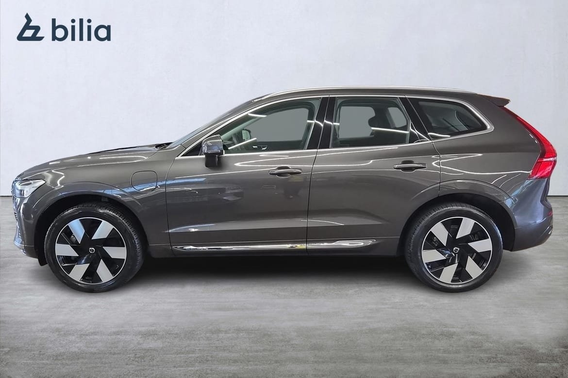 Volvo XC60 T6 Core Edition 2025, bild 3/10