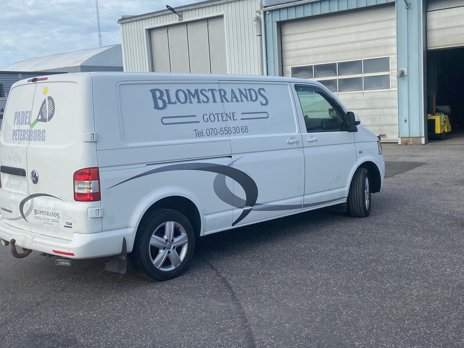 Volkswagen Transporter 2015, bild 2/4