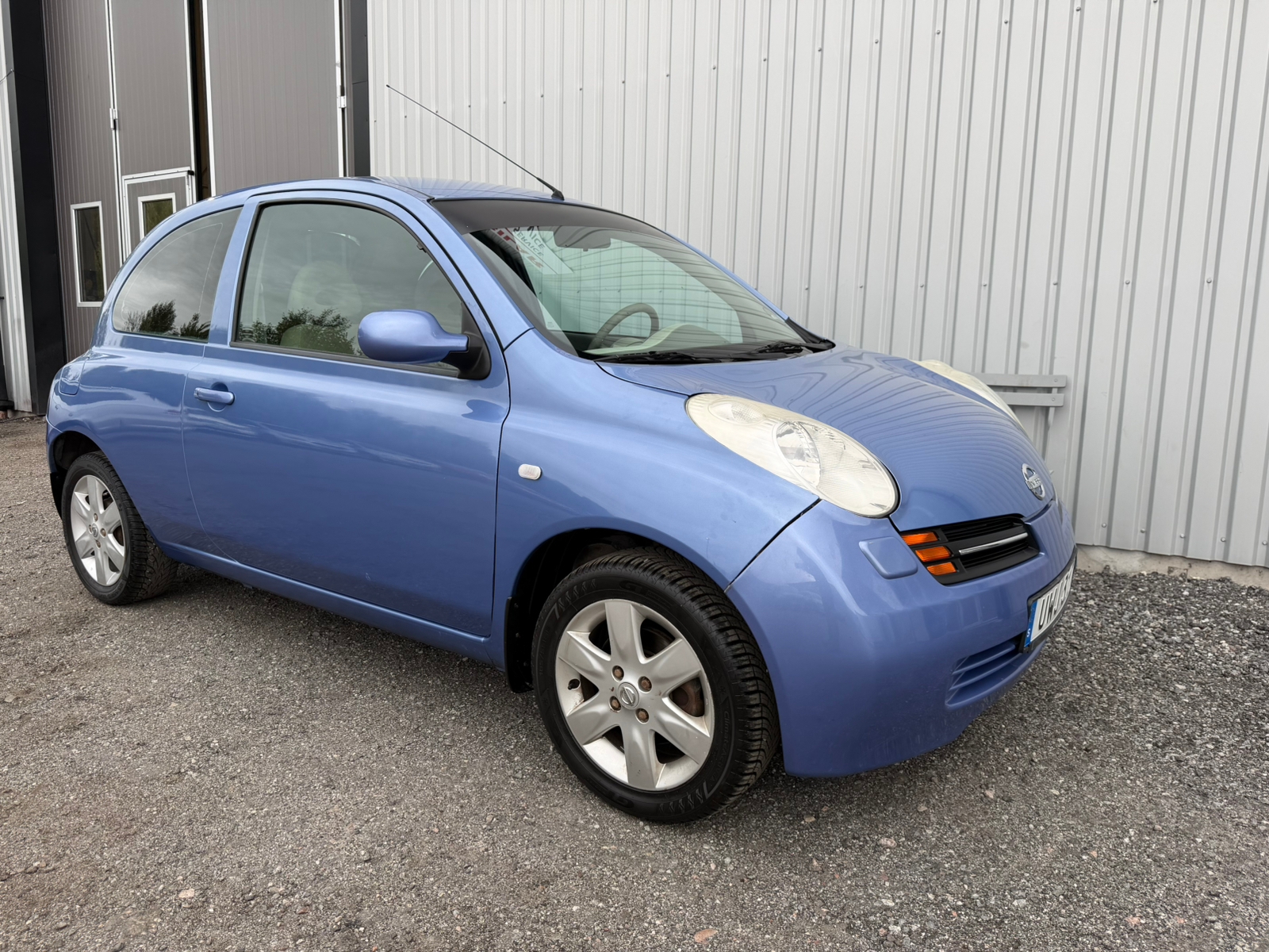 Nissan Micra 3-dörrar 1.2 Manuell 2004, bild 2/10