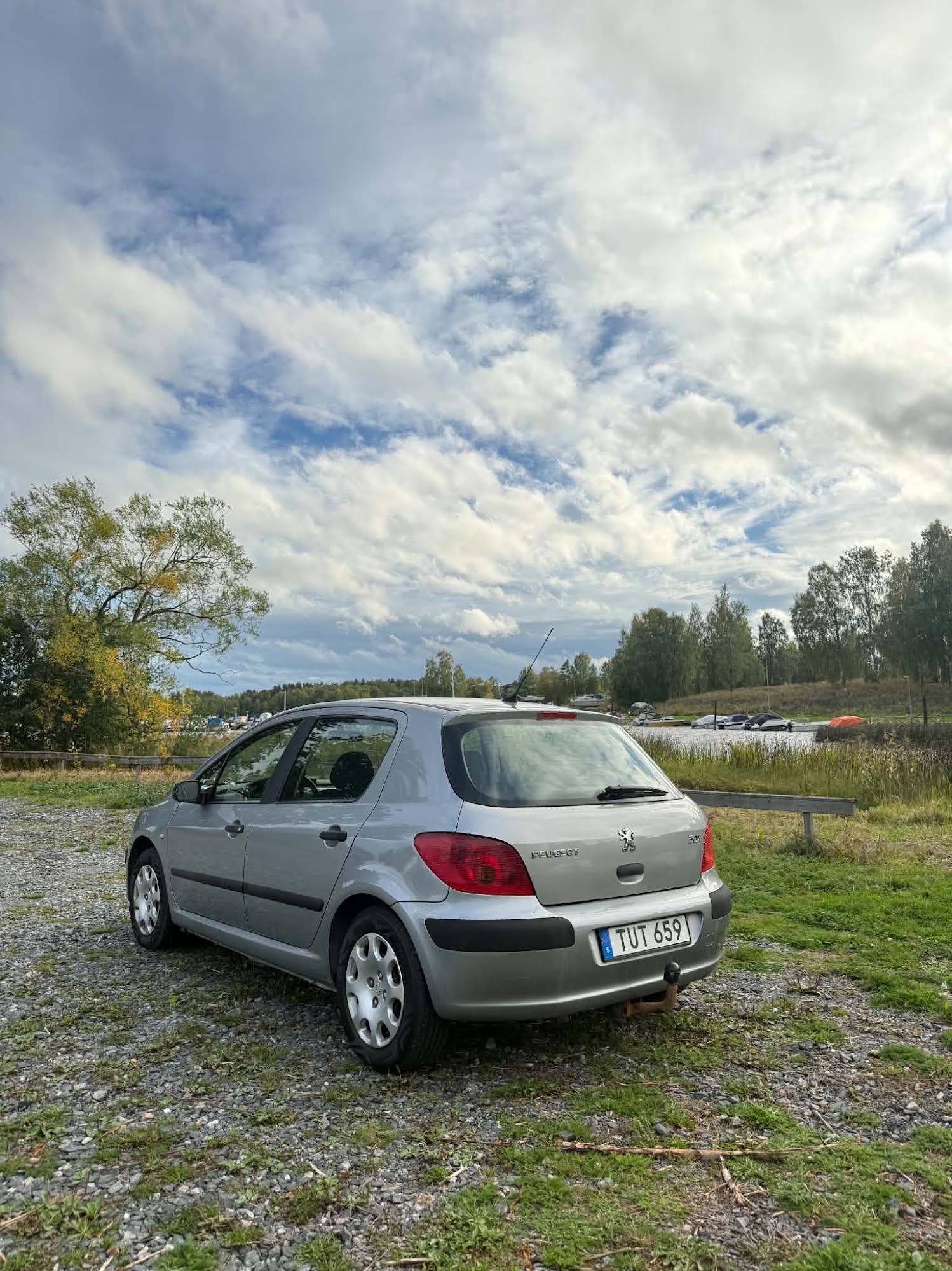 Peugeot 307 5-dörrar 1.6 Manuell 2003, bild 3/7