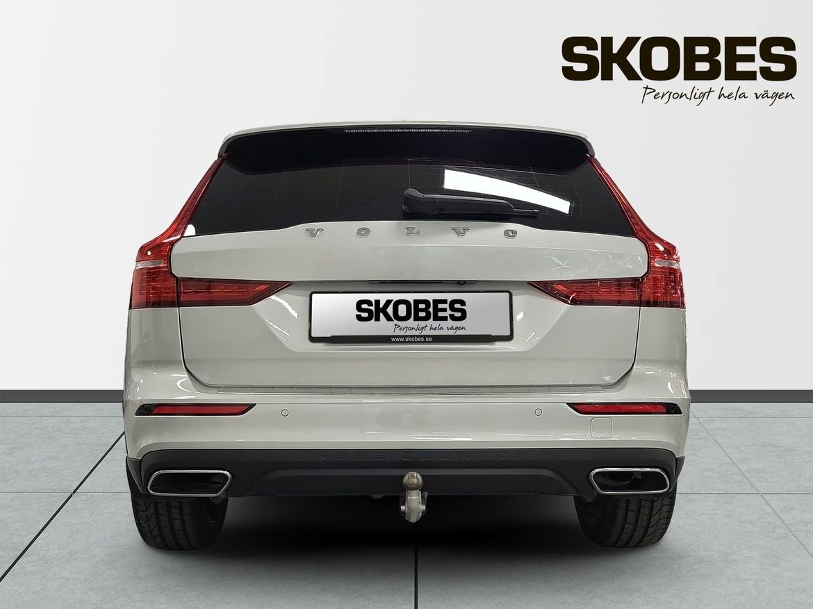 Volvo V60 Cross Country B4 AWD D Adv 2022, bild 6/10