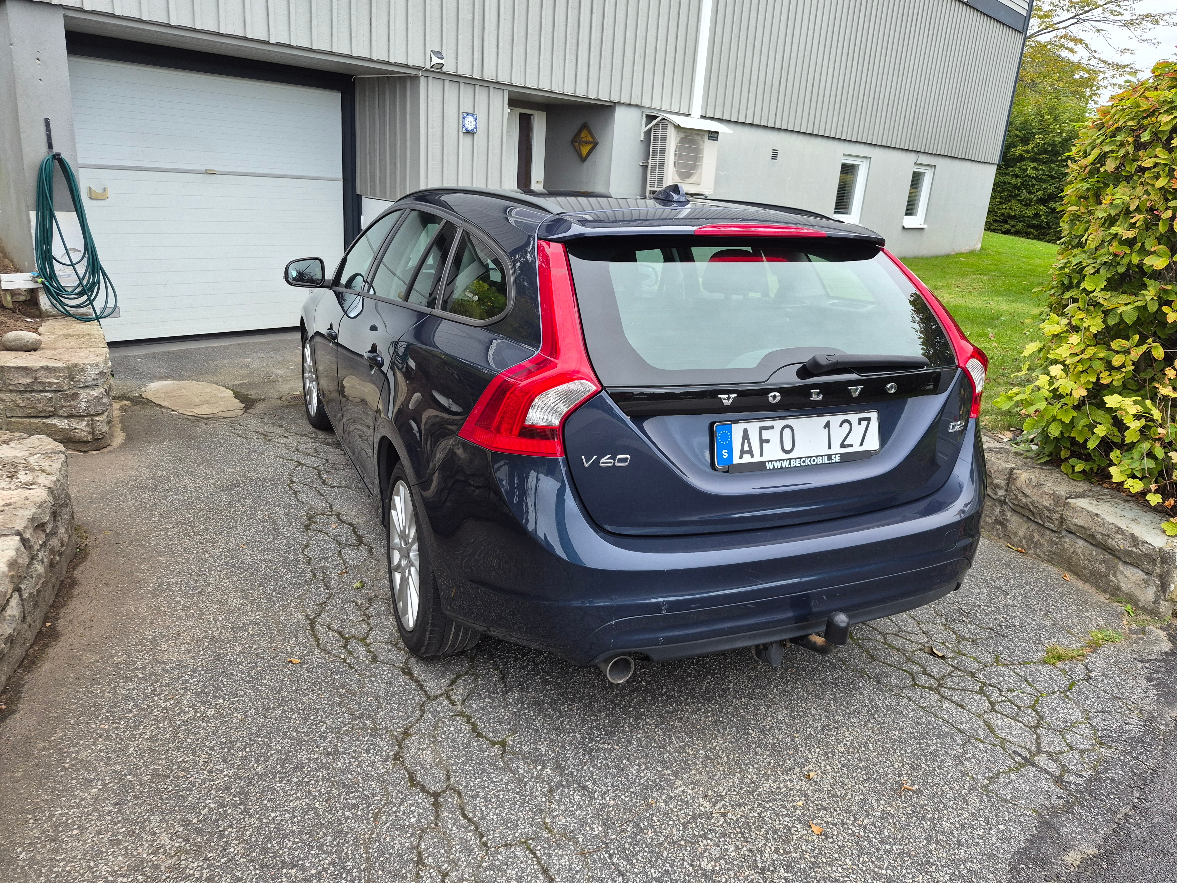 Volvo V60 D2 Manuell 2014, bild 2/5