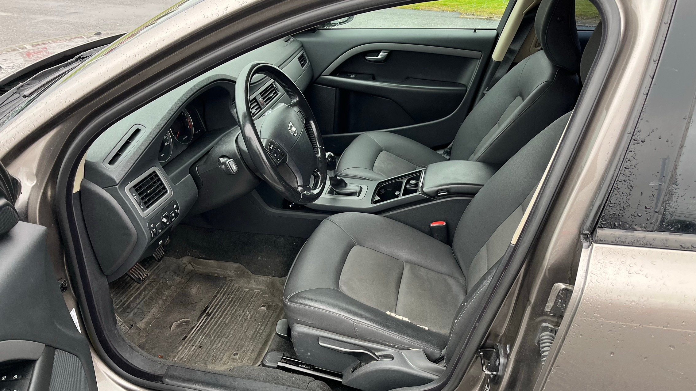 Volvo V70 2.0 Manuell 2008, bild 5/8