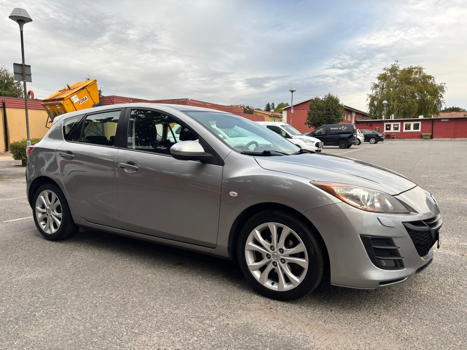 Mazda 3 Sport 1.6 MZR Manuell 2010, bild 2/10