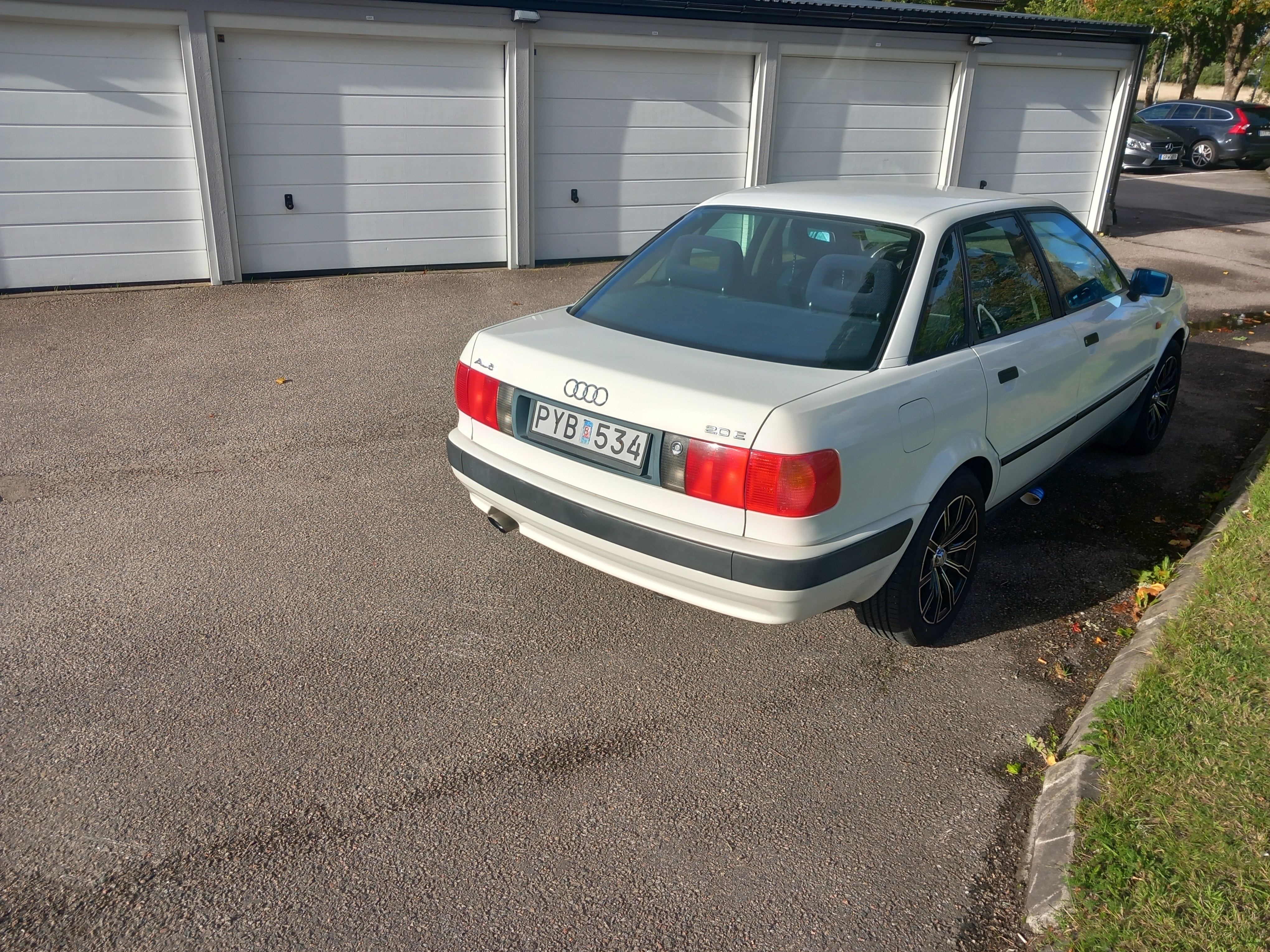 Audi 80 2.0 E Manuell 1992, photo 2/7