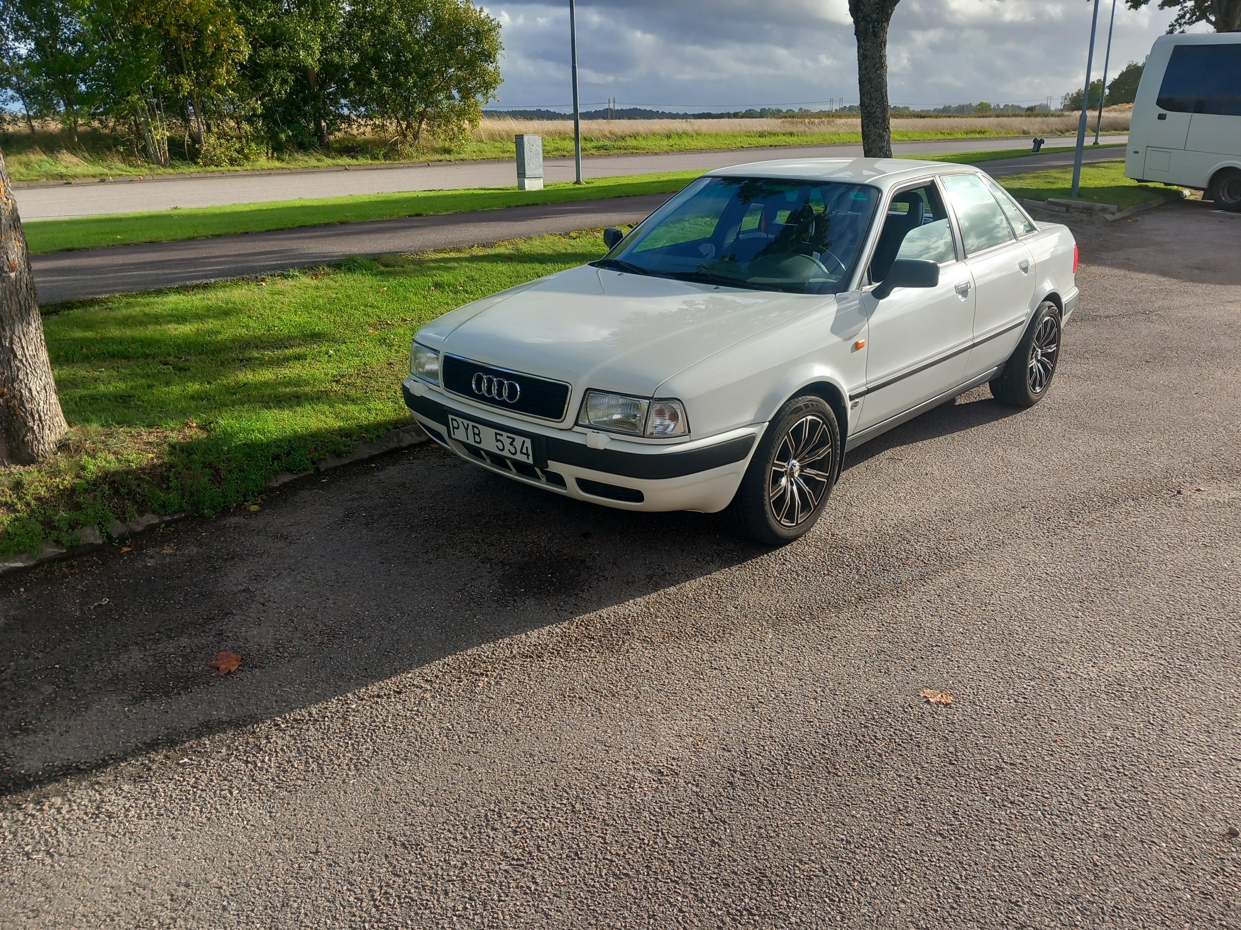 Audi 80 2.0 E Manuell 1992, photo 3/7