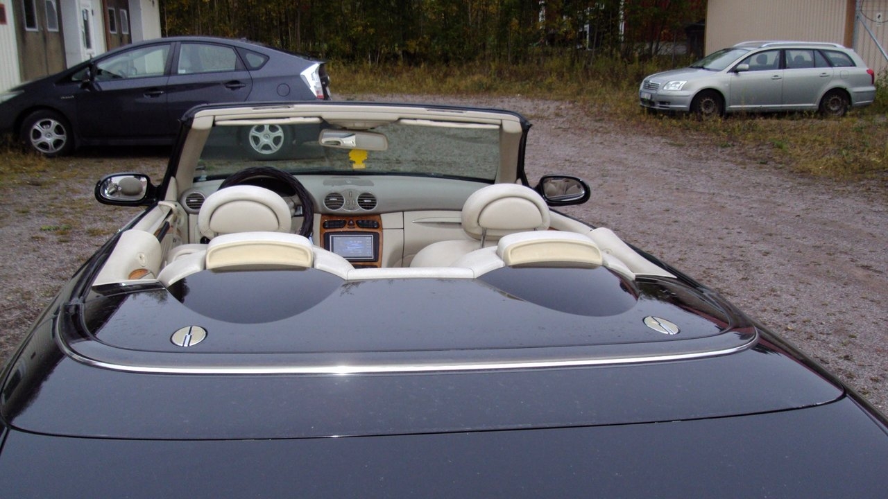 Mercedes-Benz CLK 2004, photo 7/10