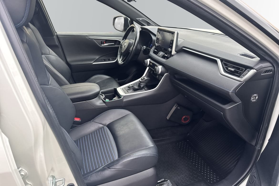 Toyota RAV4 2019, bild 7/10