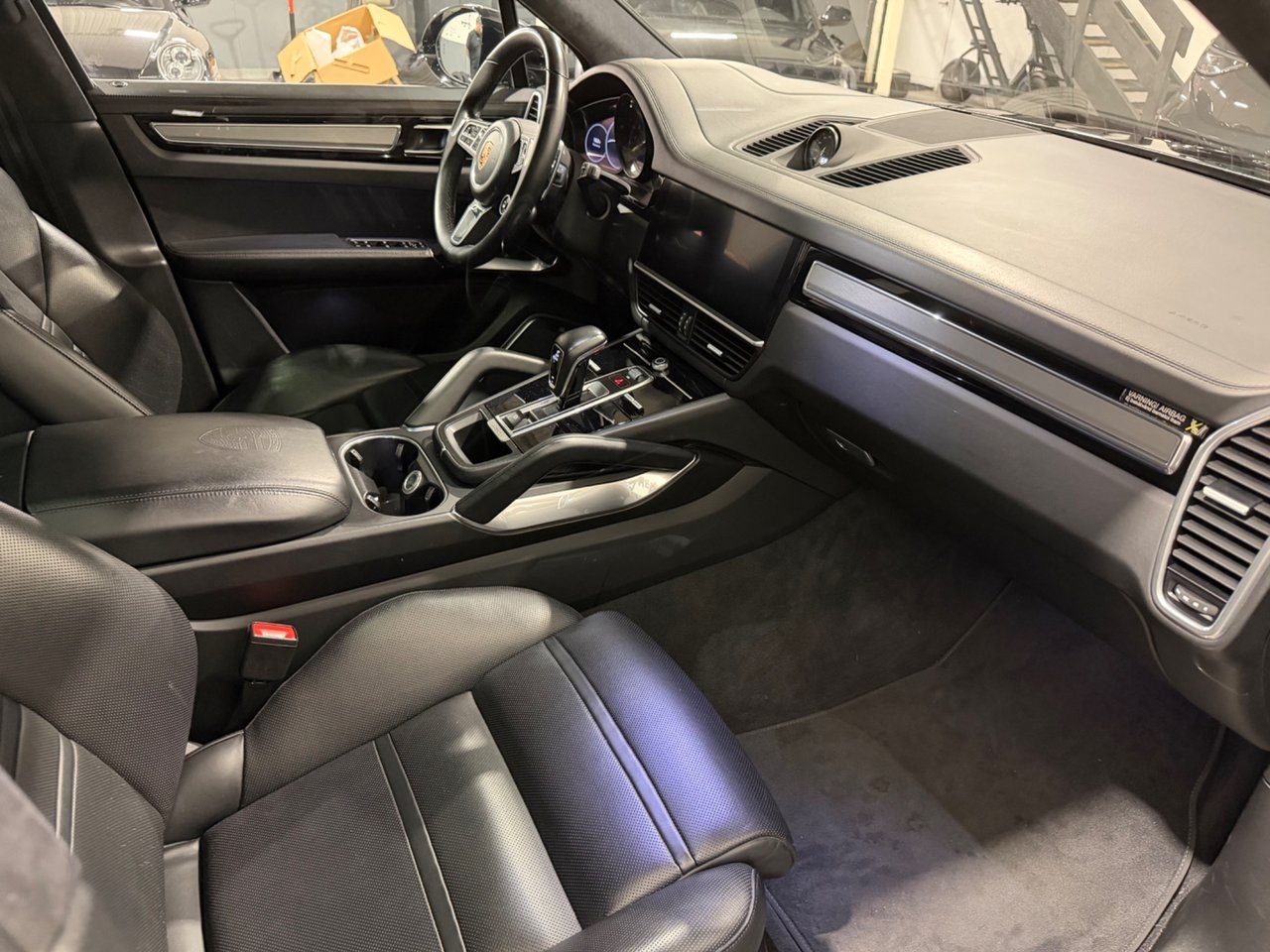 Porsche Cayenne Turbo S E-Hybrid 680hk 2020, kuva 7/10