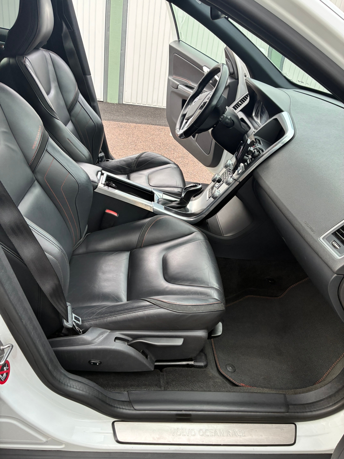 Volvo XC60 D4 Geartronic 2016, bild 6/8