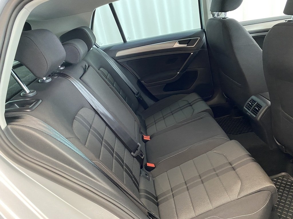 Volkswagen Golf 2017, bild 6/10