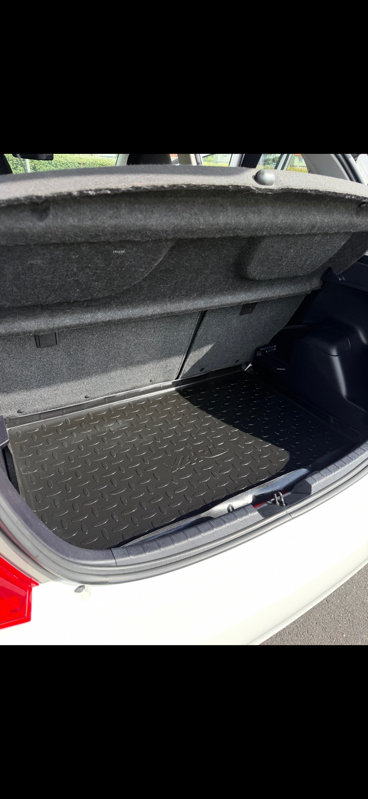 Toyota Yaris 2014, bild 7/8