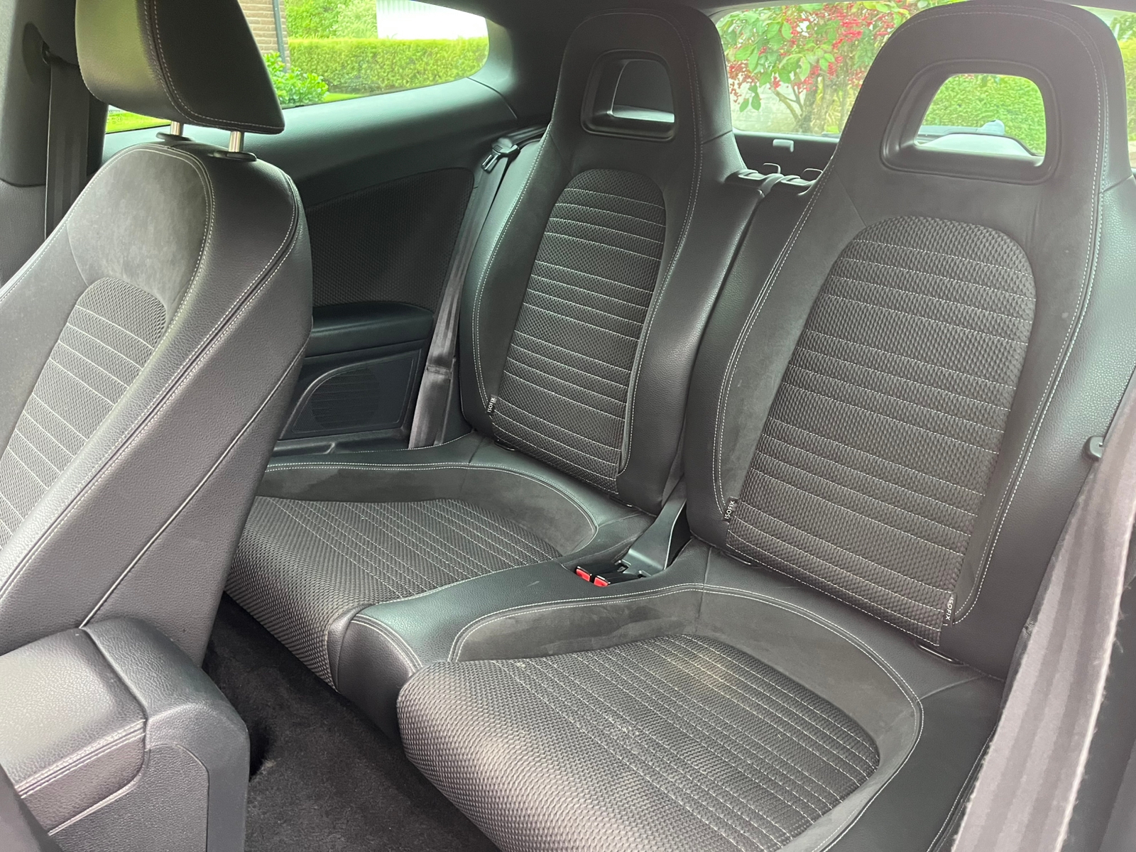 Volkswagen Scirocco 1.4 TSI Manuell 2010, bild 7/9
