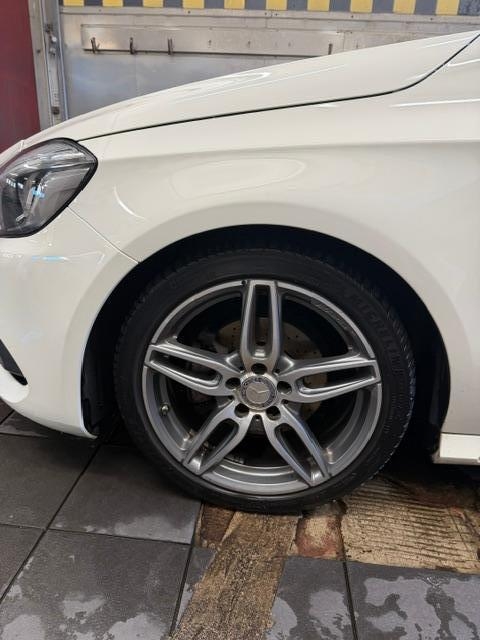 Mercedes-Benz A 180 Manuell 2016, photo 3/10