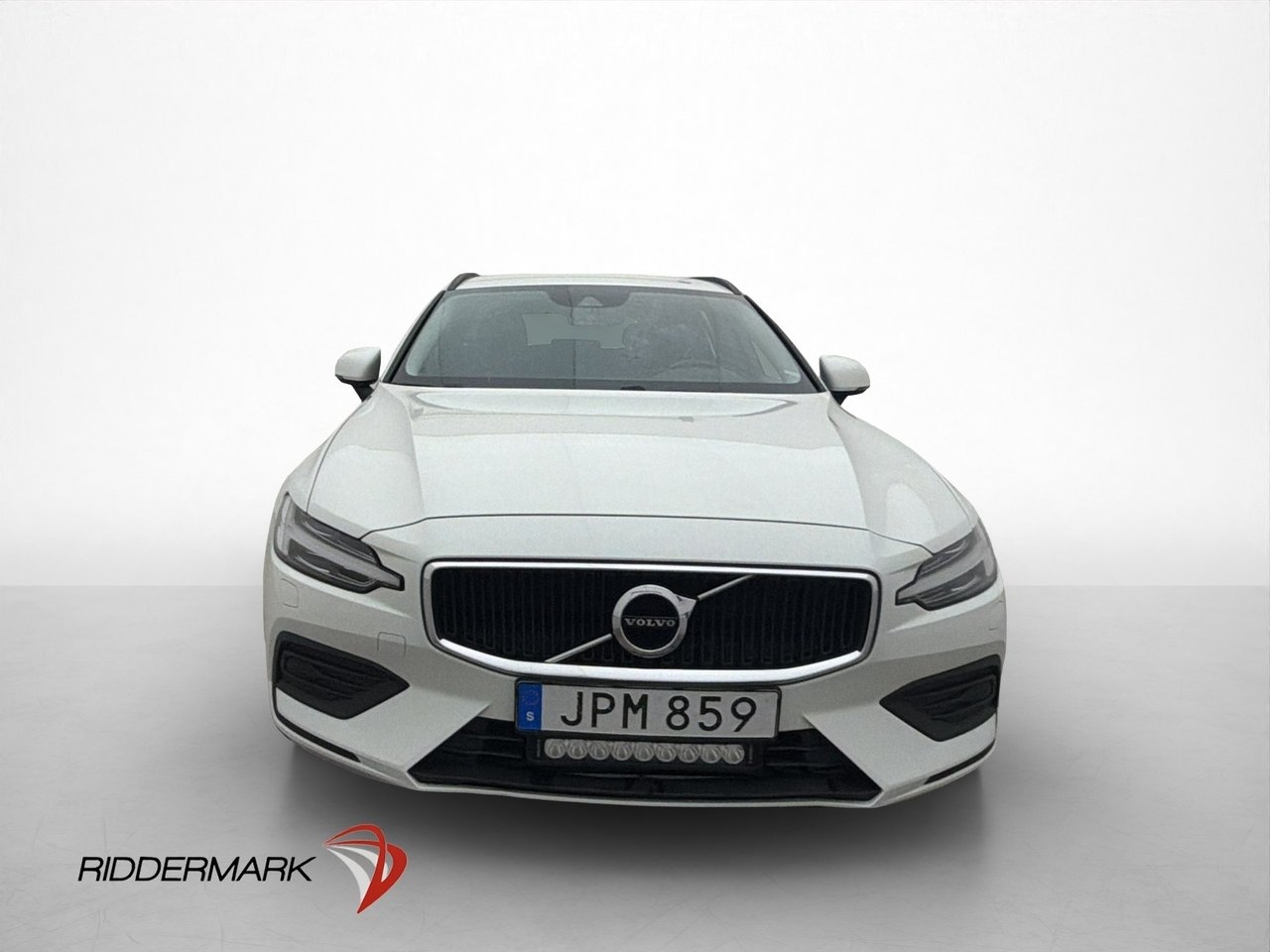 Volvo V60 2019, kuva 2/10