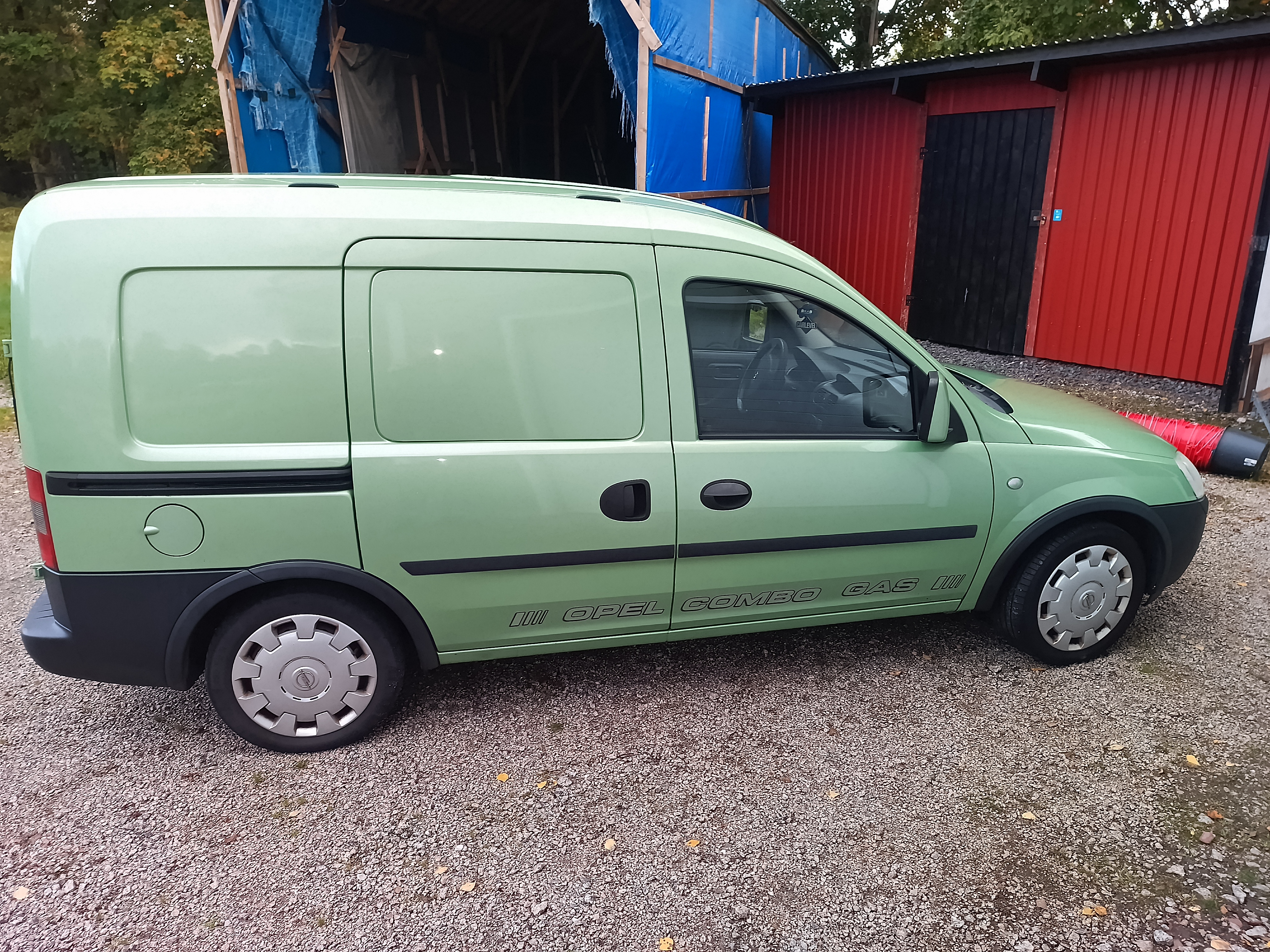 Opel Combo 2011, kuva 2/9