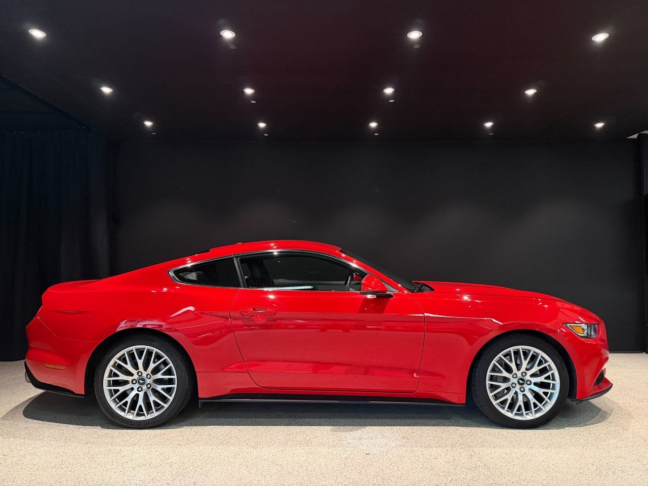Ford Mustang SelectShift Trend 2017, photo 3/10