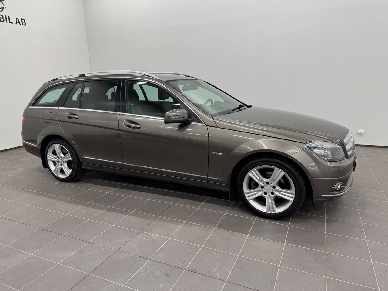 Mercedes-Benz C 2010, bild 3/10
