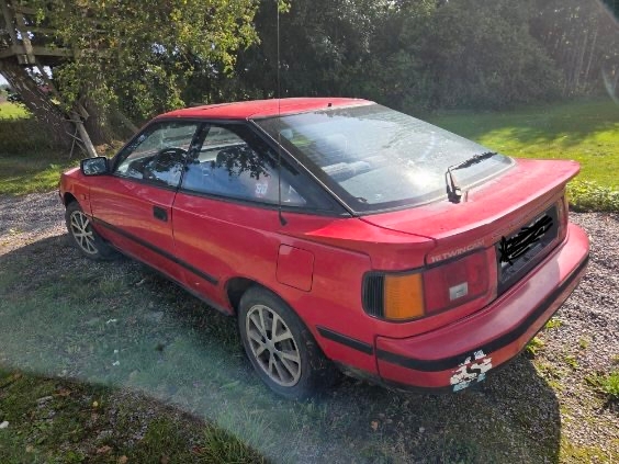 Toyota Celica LIFTBACK 1986, bild 2/6