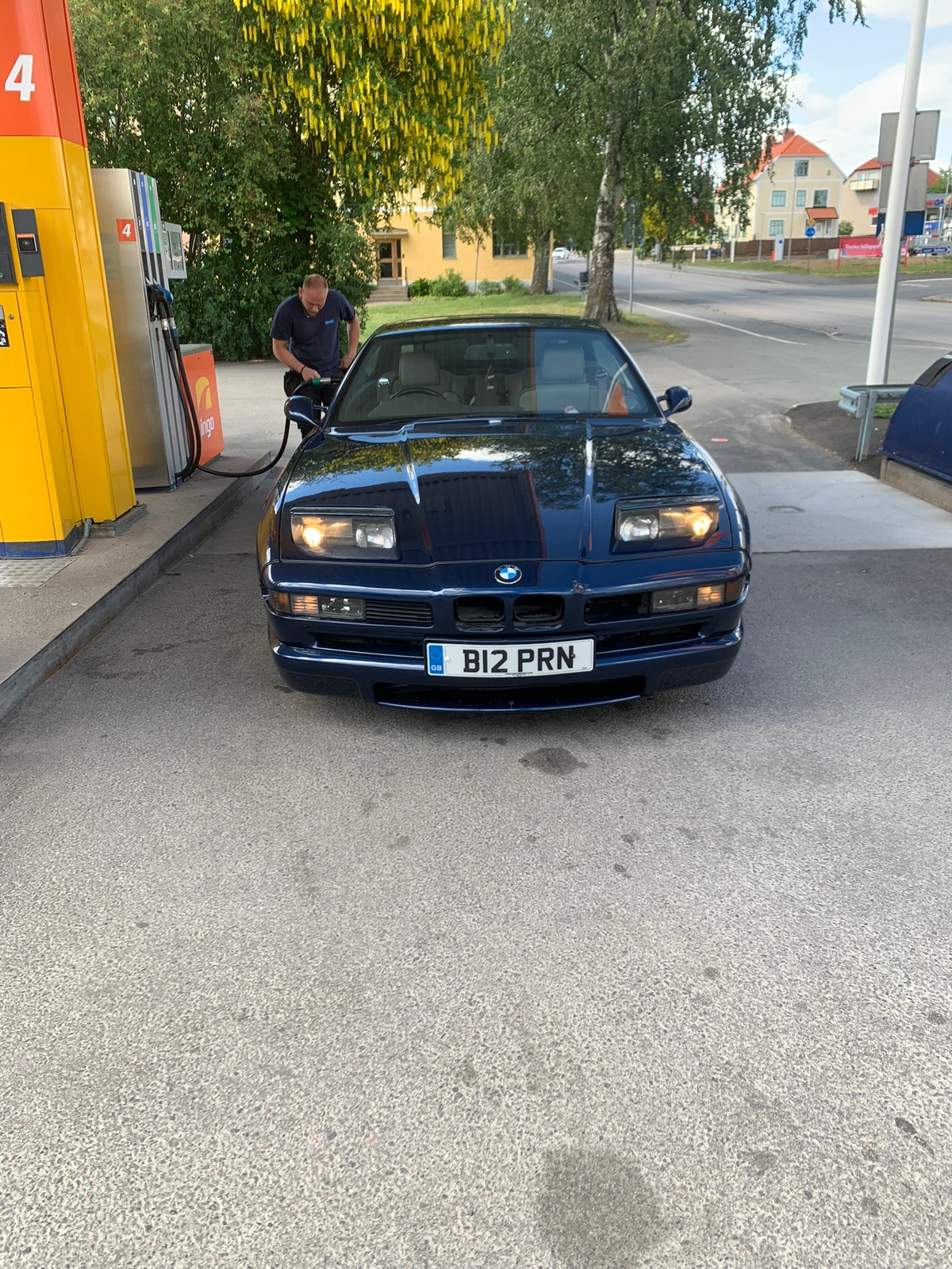 BMW 840