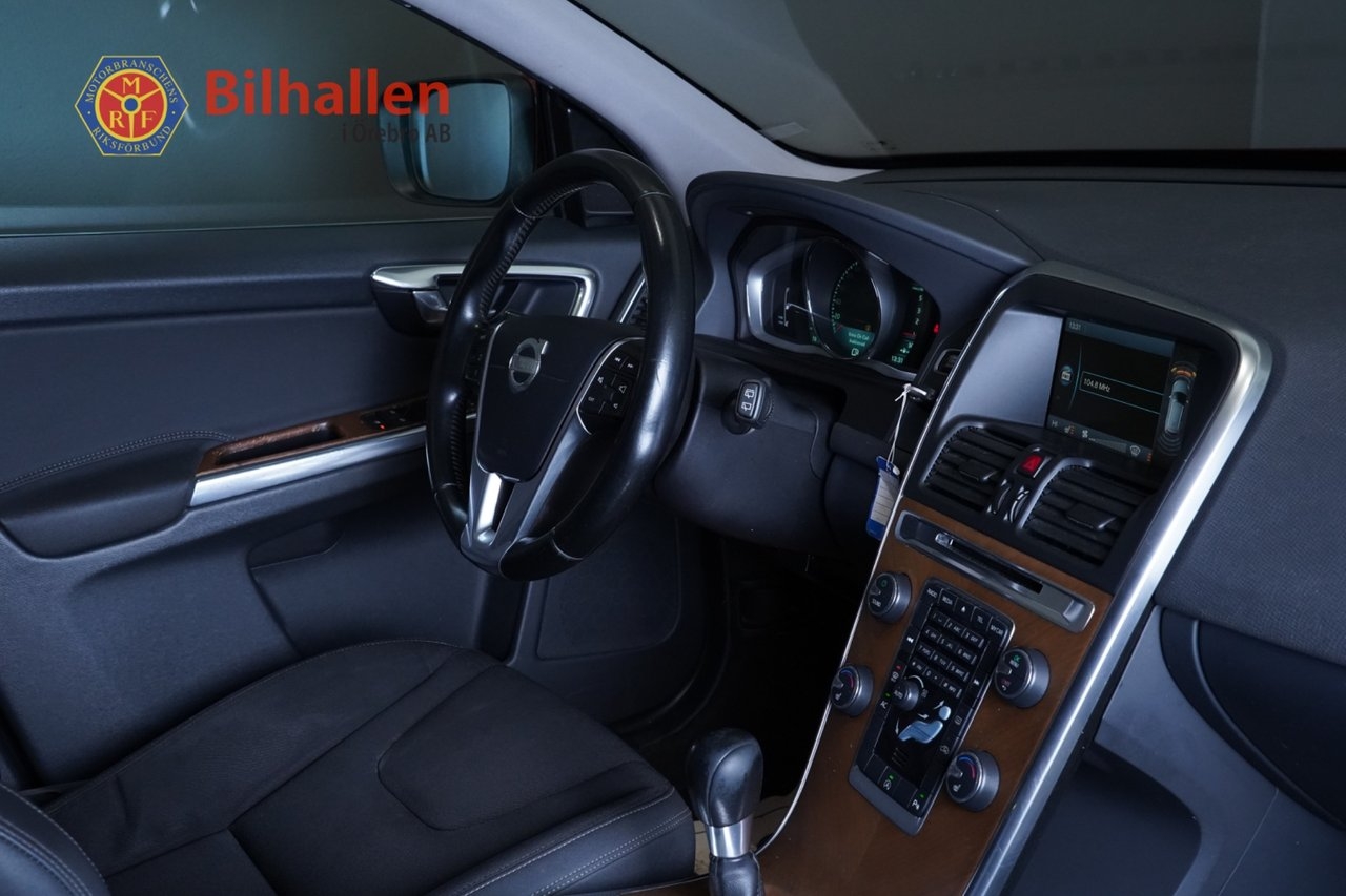 Volvo XC60 2014, photo 5/9