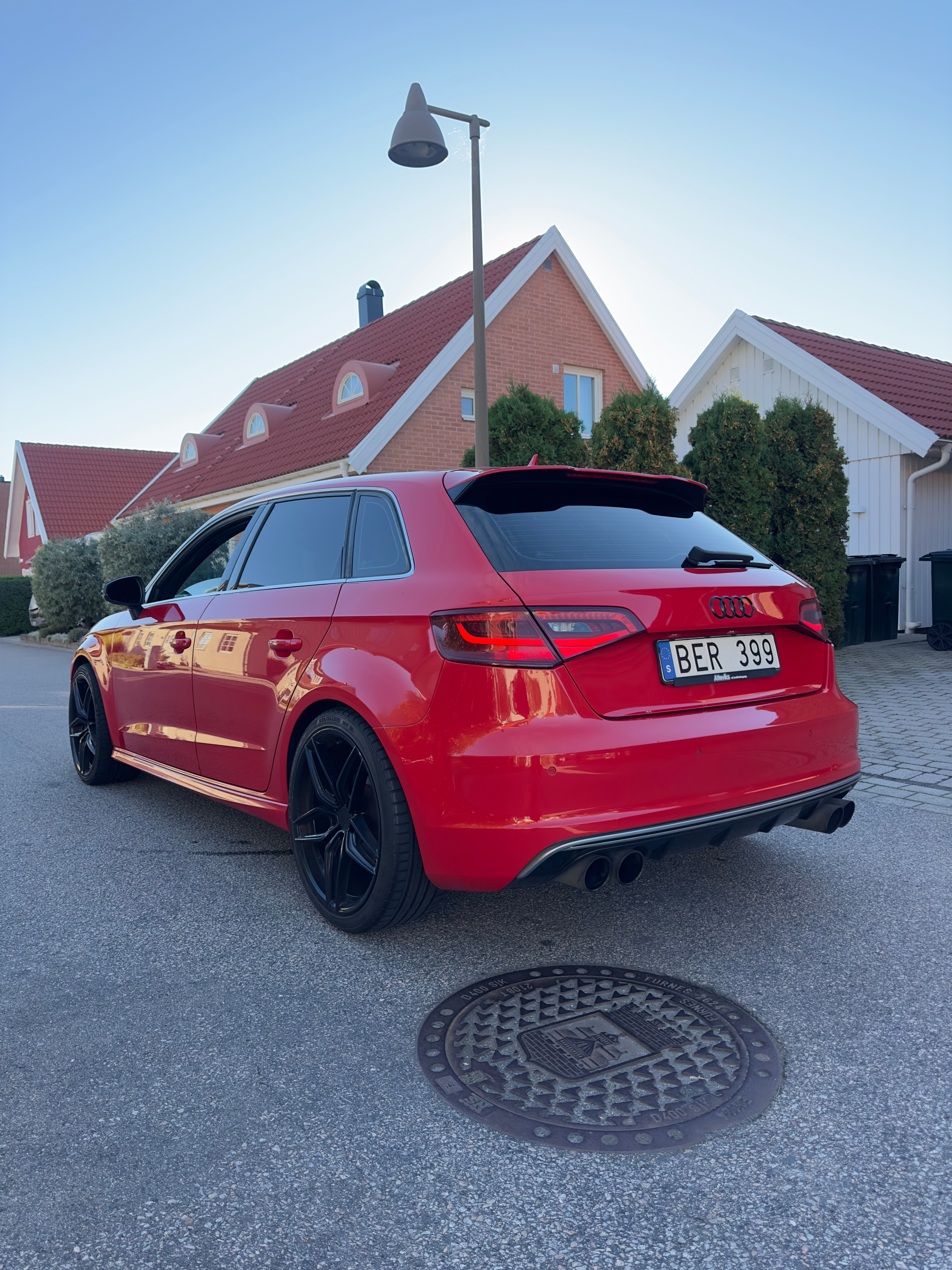 Audi A3 Sportback 1.8 TFSI S Tronic 2013, bild 2/6