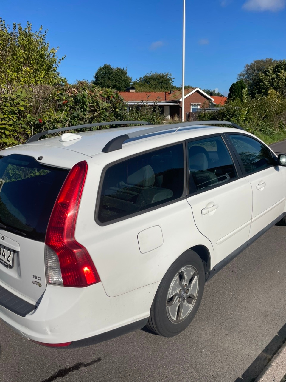 Volvo V50 1.6 D Manuell 2009, bild 2/6