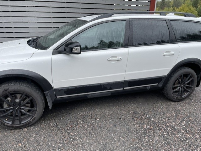 Volvo XC70 D4 AWD Geartronic 2013, bild 2/4