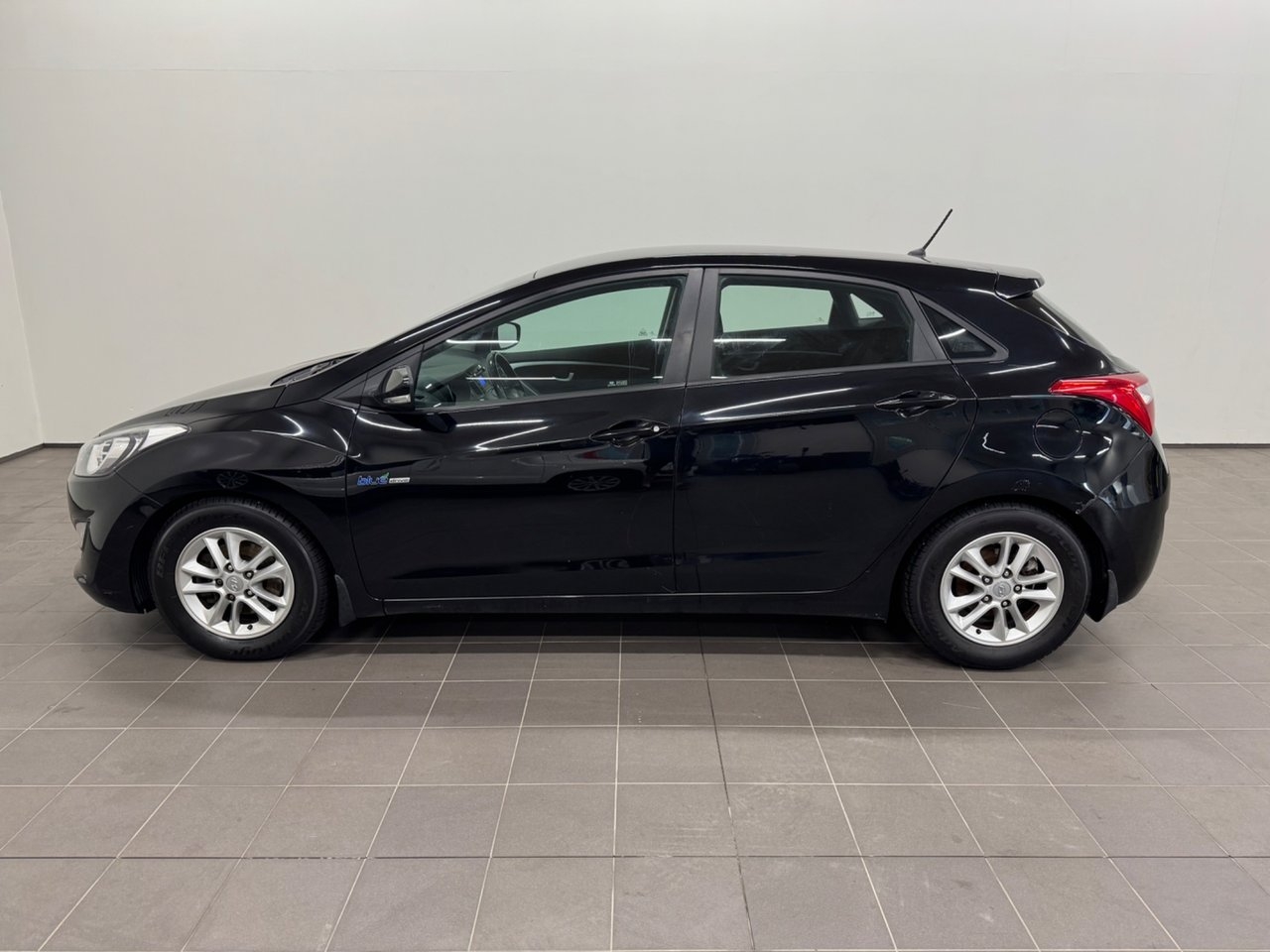 Hyundai i30 5-dörrar 1.6 CRDi Business 2014, kuva 6/10
