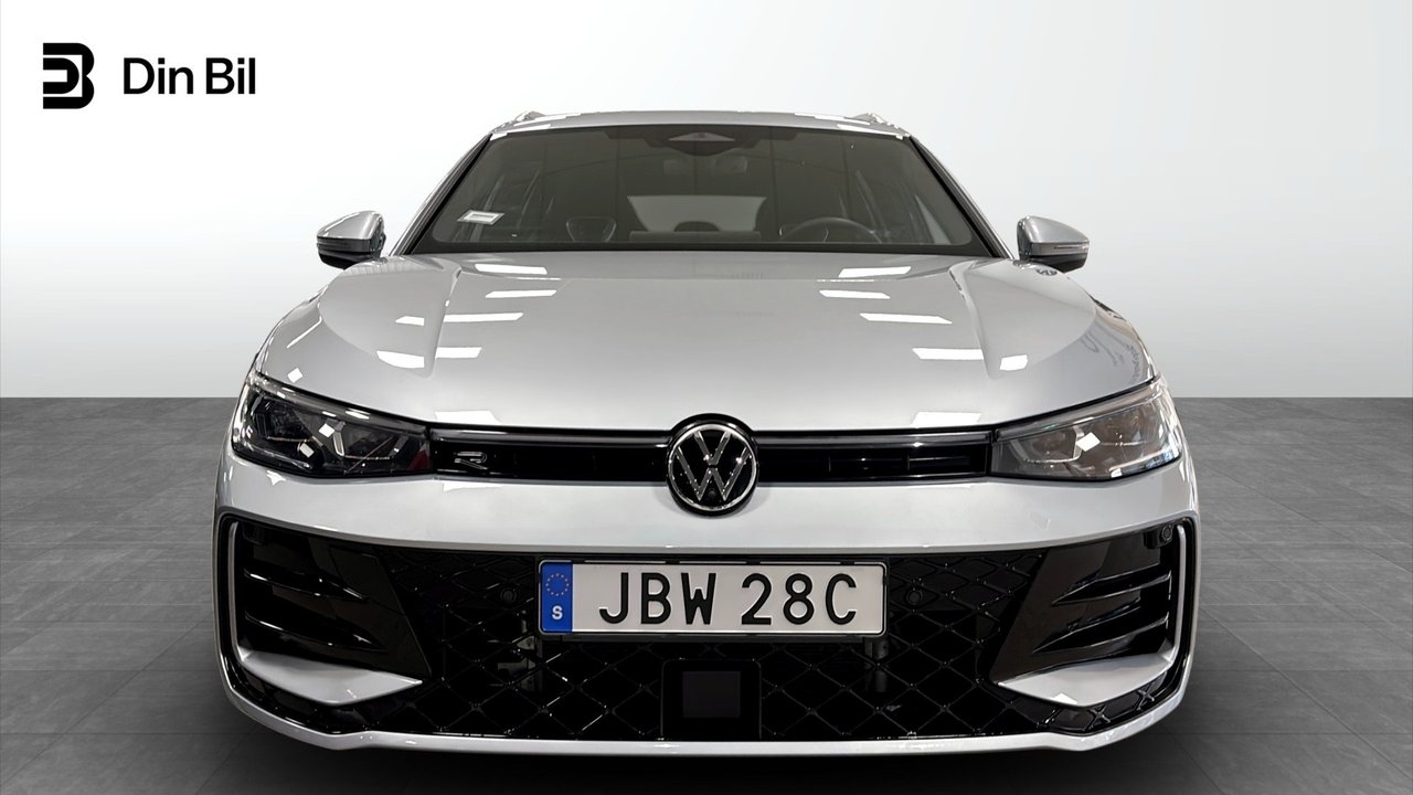 Volkswagen Passat R-Line 272Hk eHybrid 2026, bild 4/10