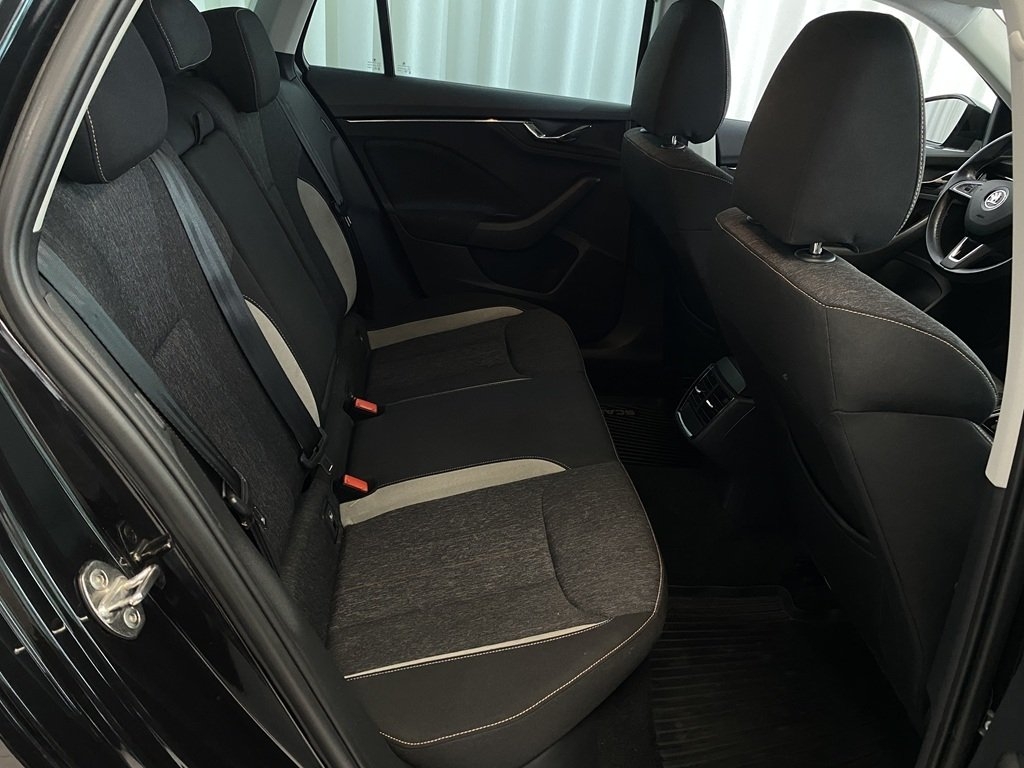 Skoda Scala STYLE 1,0 TSI 115 DSG 2020, bild 7/10