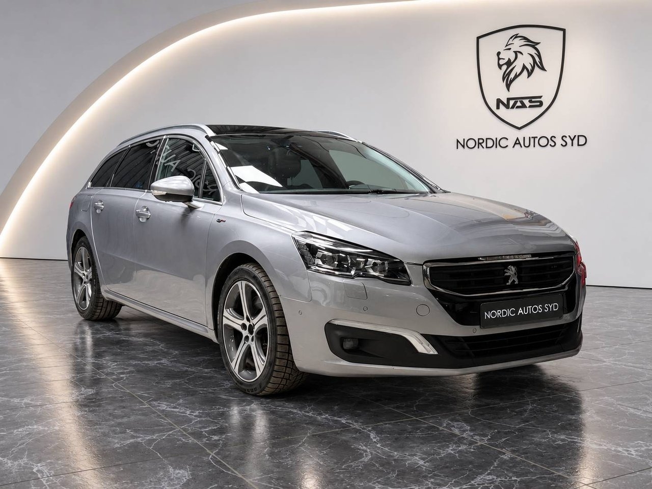 Peugeot 508 2016, kuva 7/10