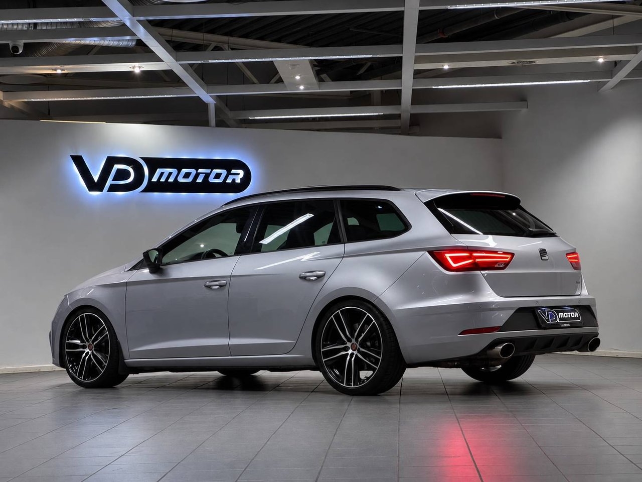Seat Leon 2019, photo 3/10