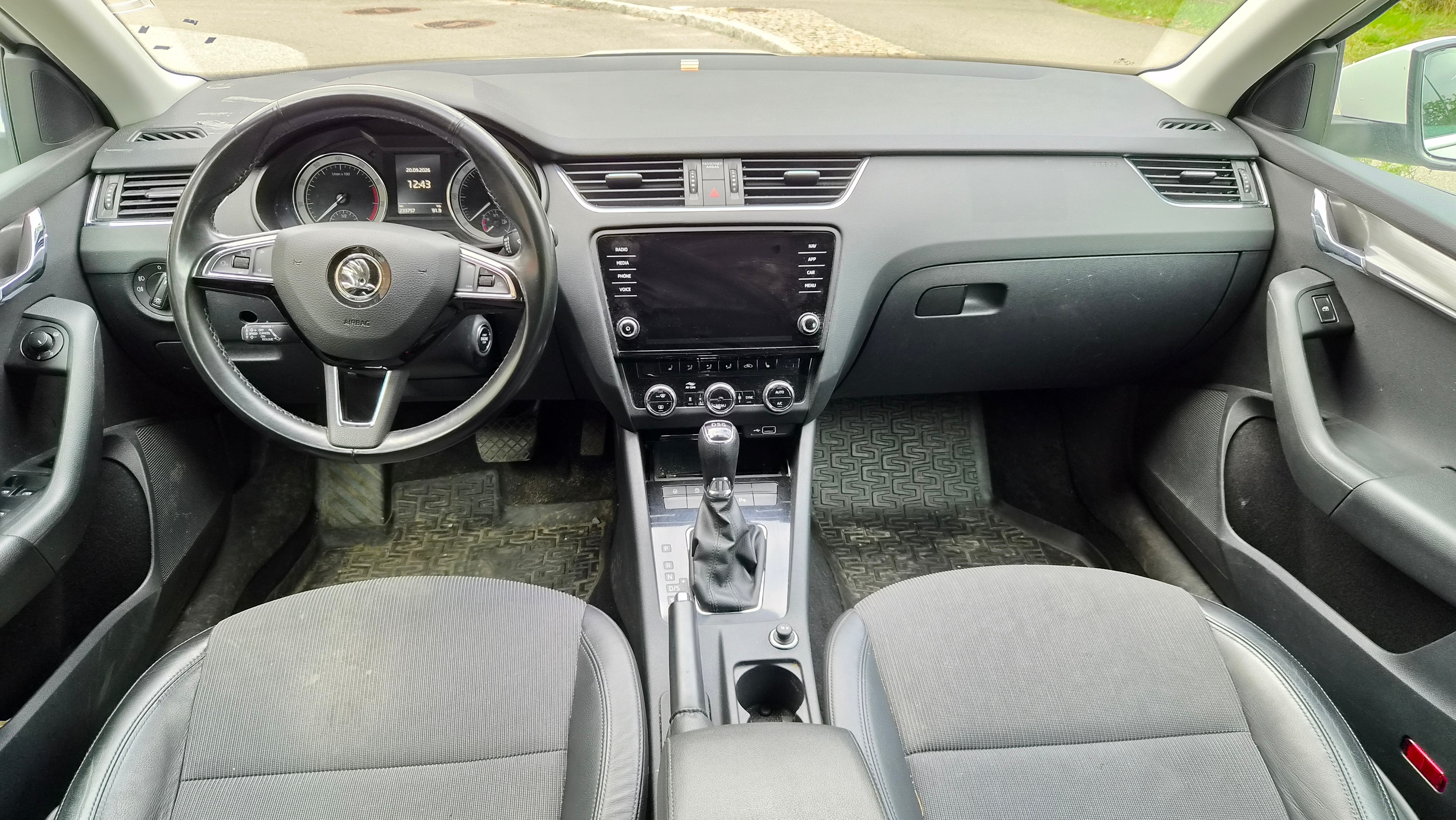 Skoda Octavia 2020, bild 7/9
