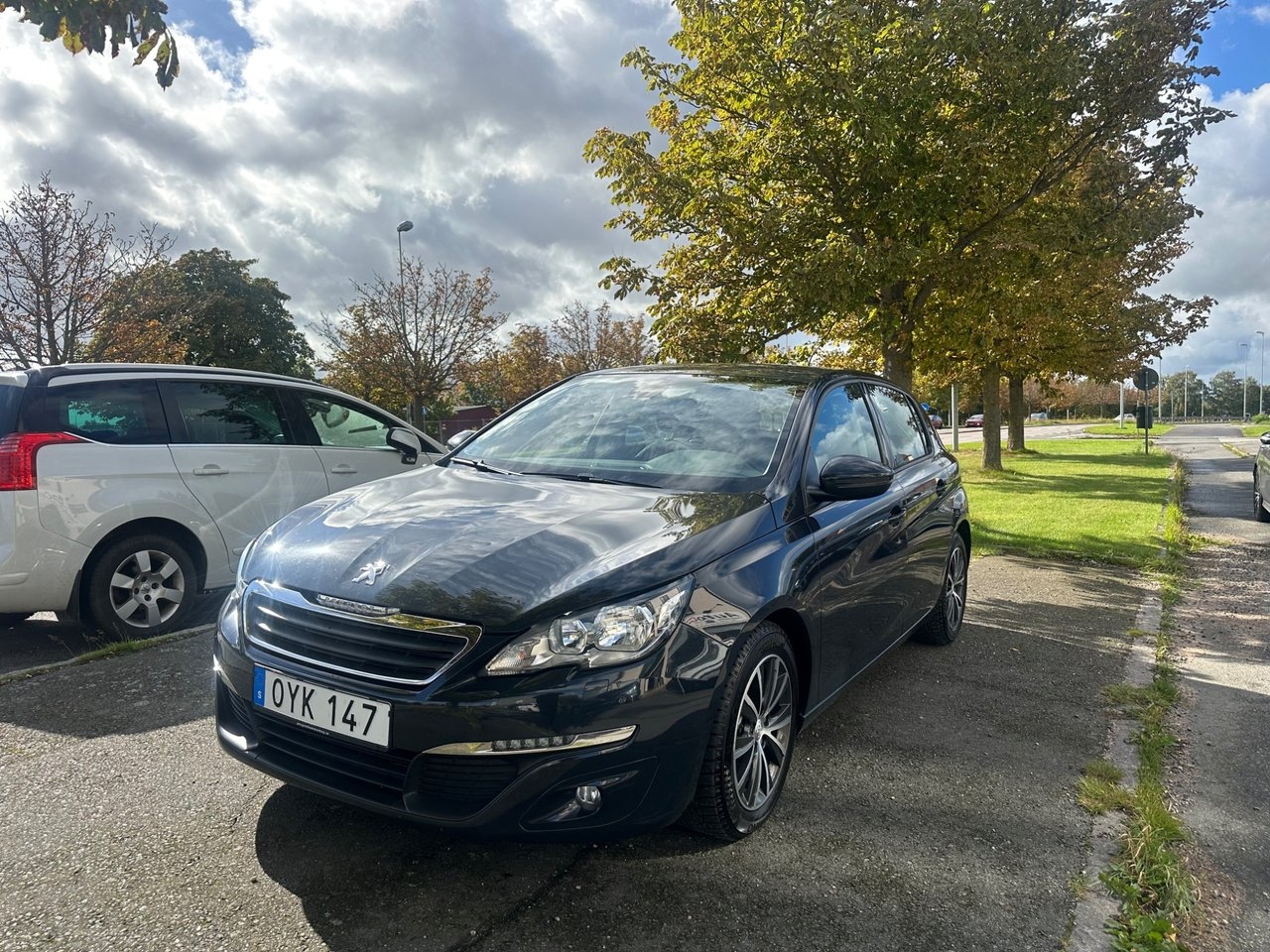 Peugeot 308 2017, kuva 7/7