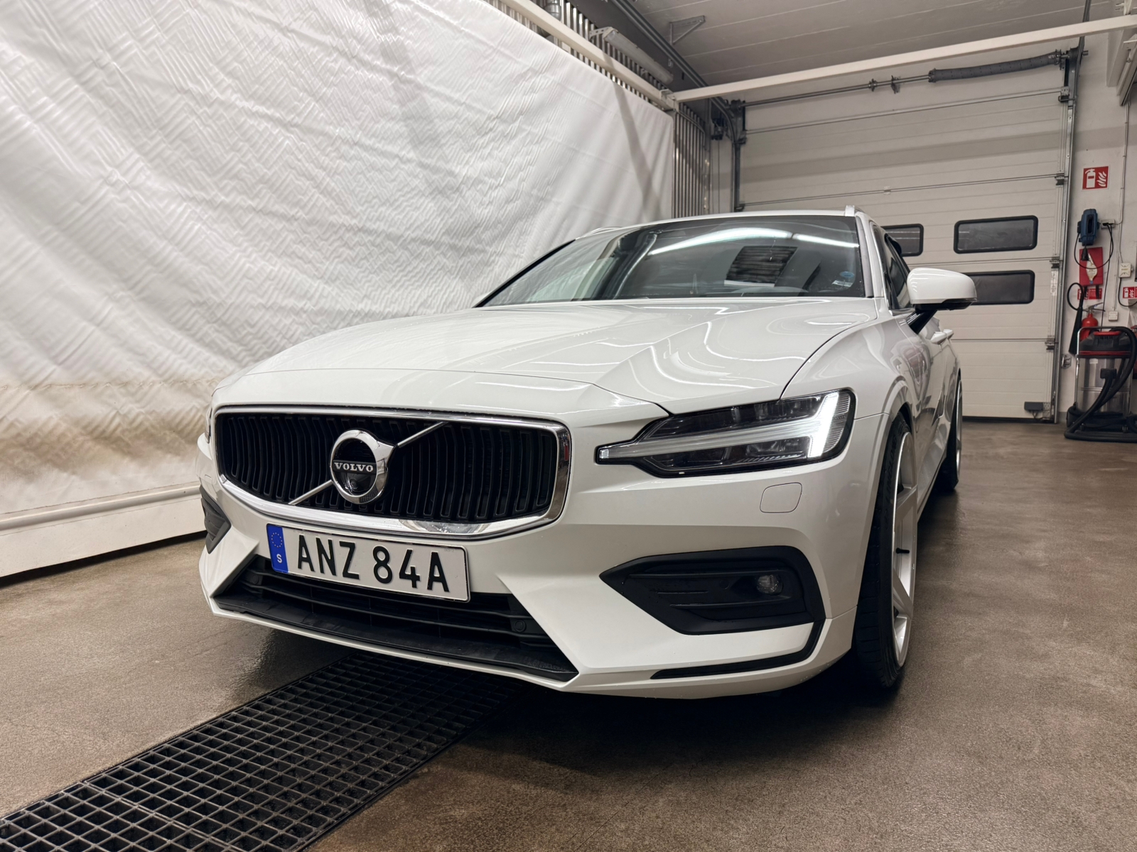 Volvo V60 2020, bild 4/8