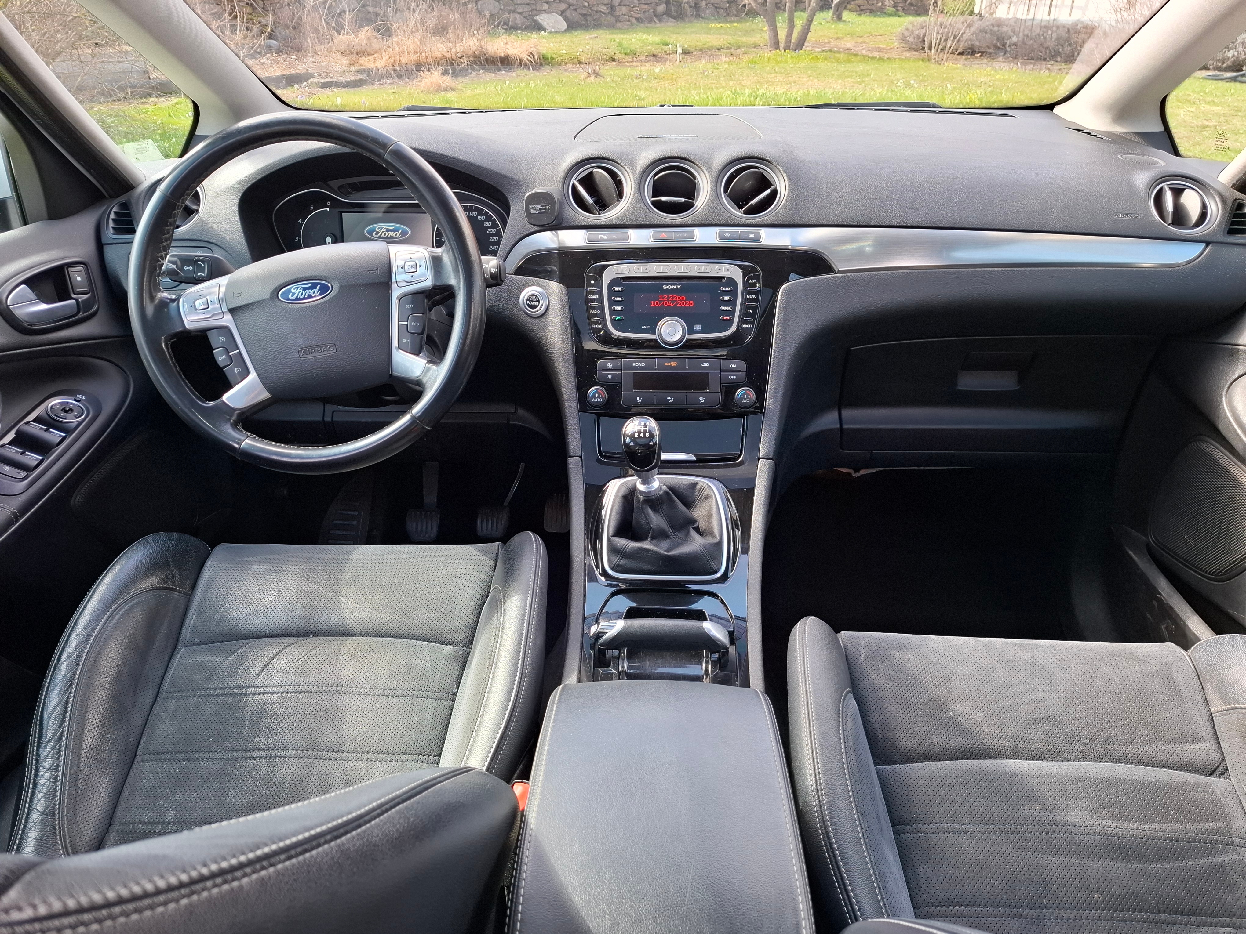 Ford S-MAX 2.0 TDCi Manuell 2011, bild 4/10