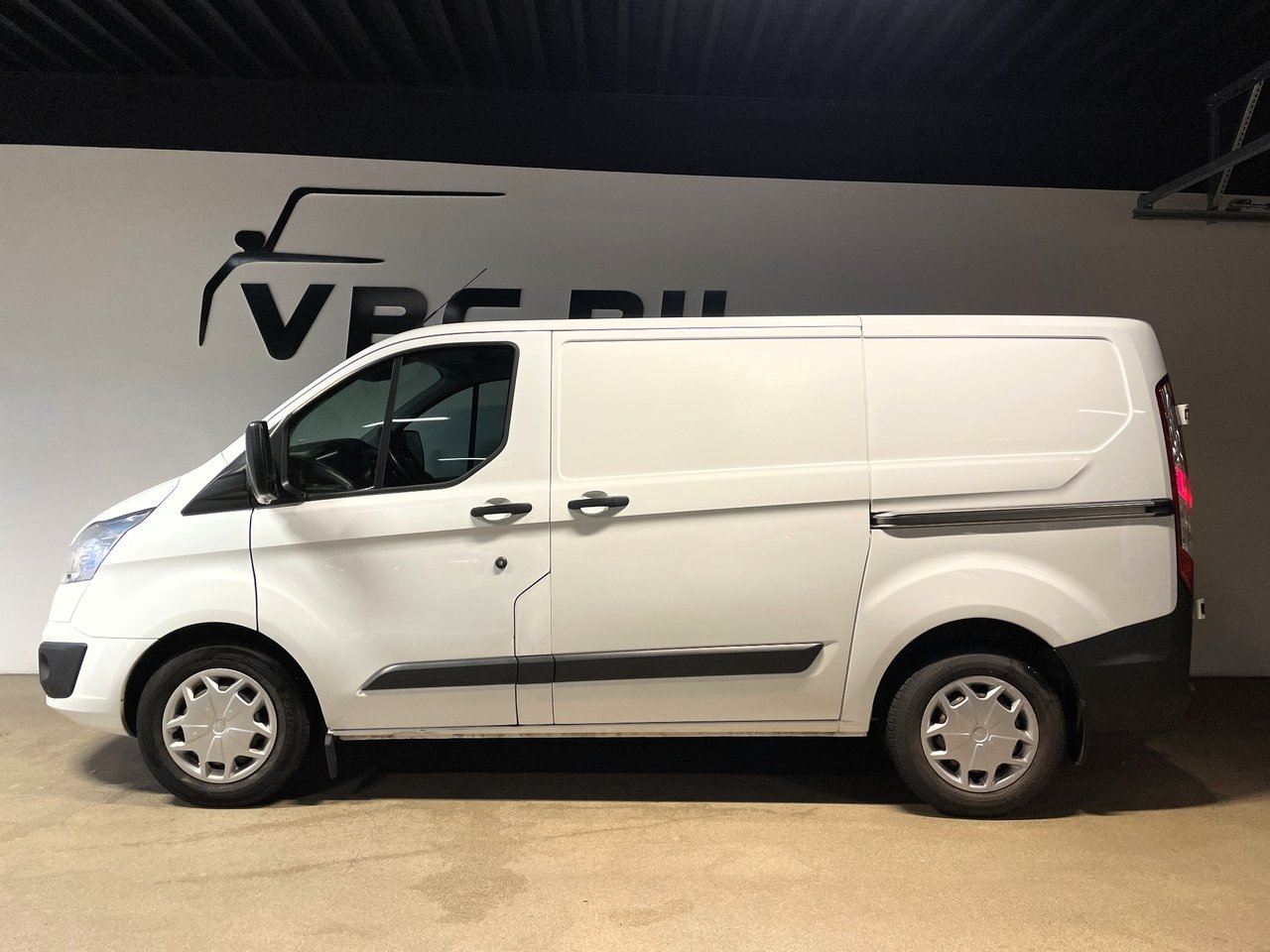 Ford Transit Custom 2017, bild 4/10