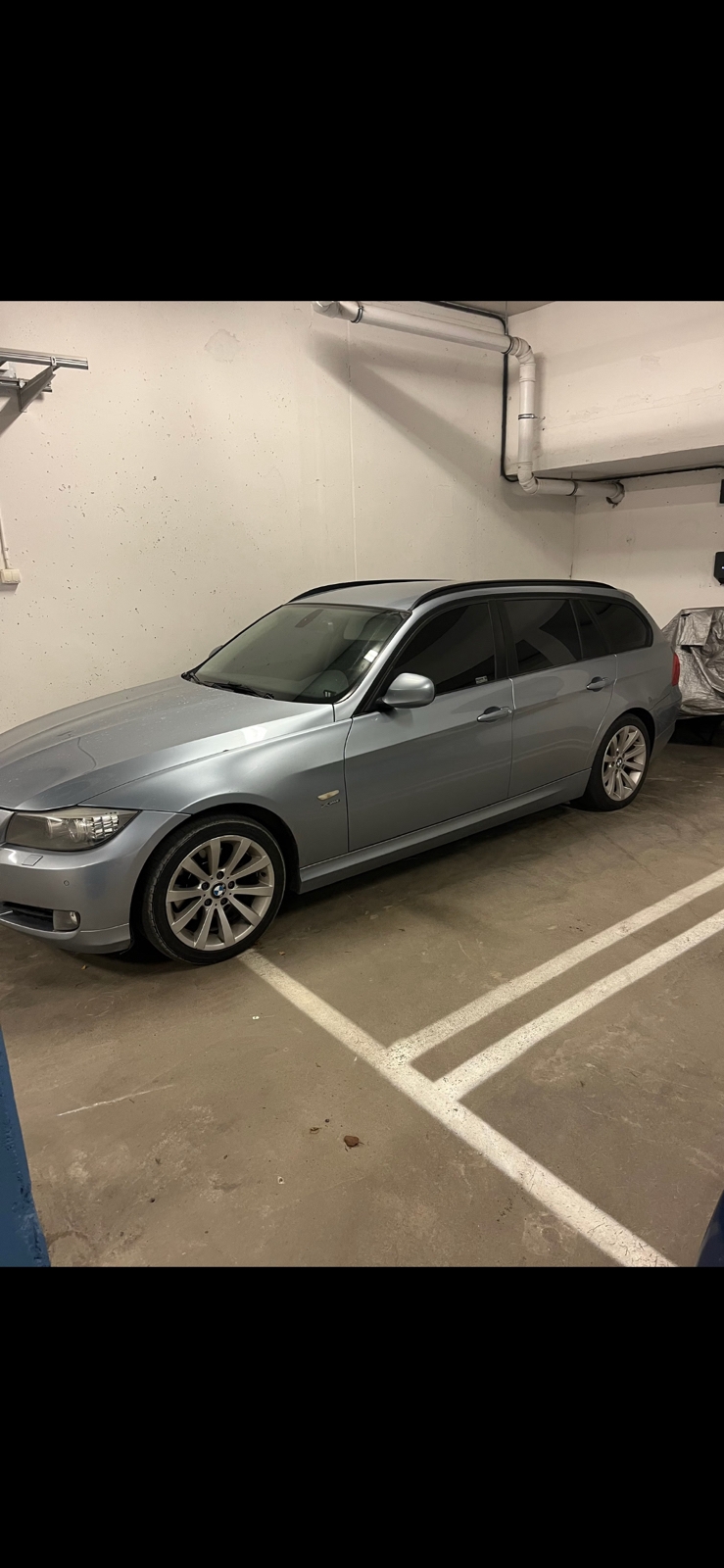BMW 320 d xDrive Touring Automatisk 2010, bild 3/4