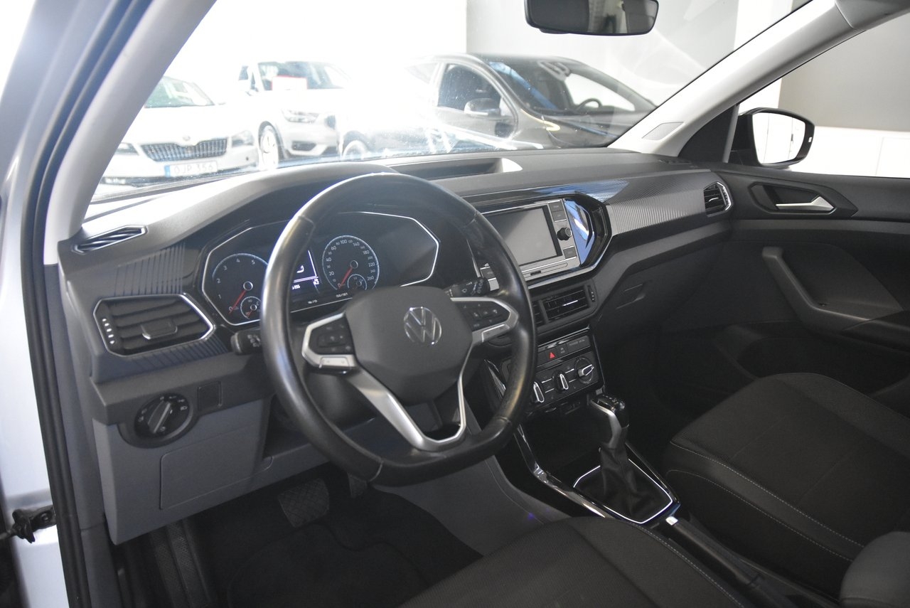 Volkswagen T-Cross 2021, photo 7/10