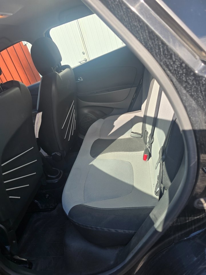 Renault Captur 1.2 TCe EDC Euro 5 2015, bild 6/7