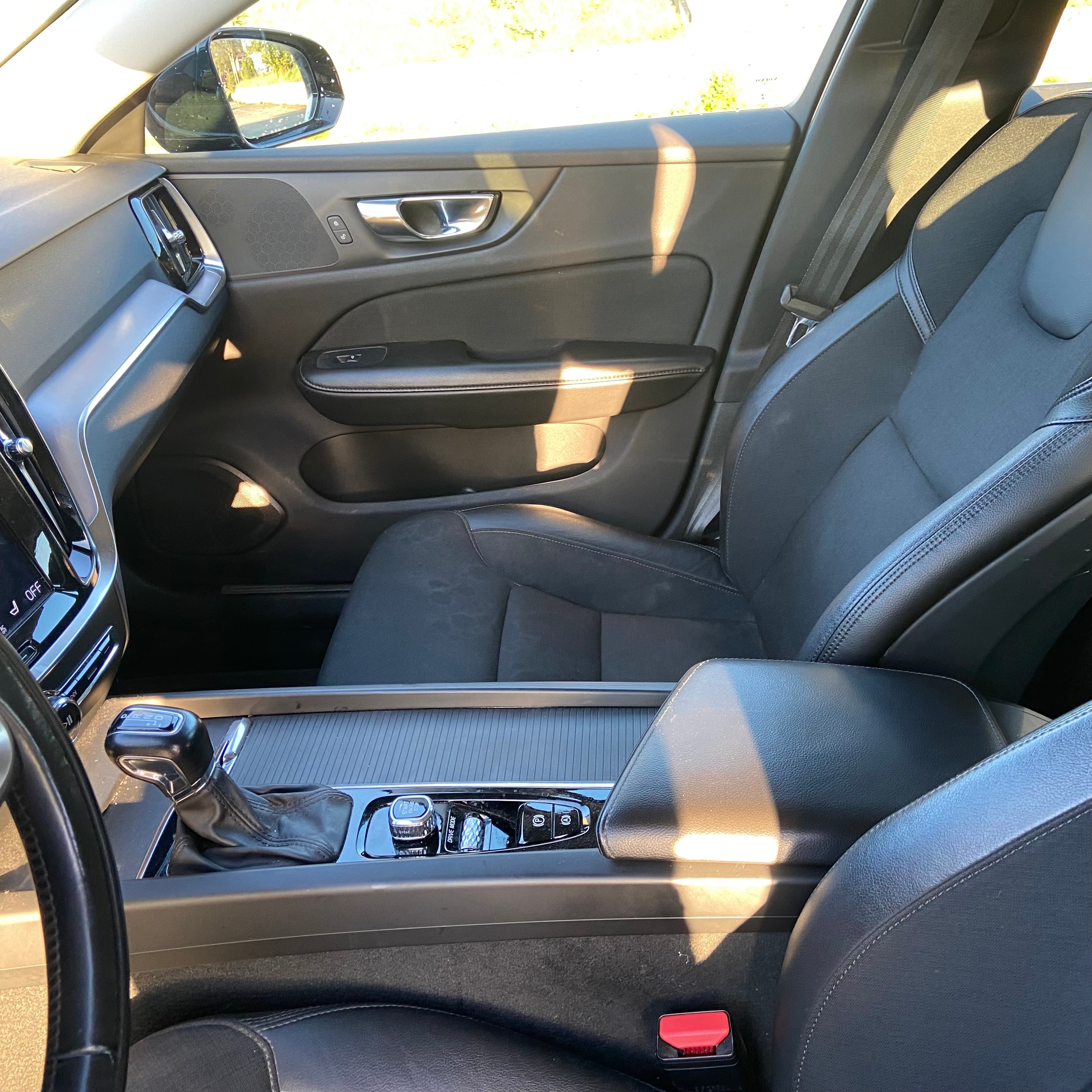 Volvo V60 D3 Geartronic 2019, photo 5/5