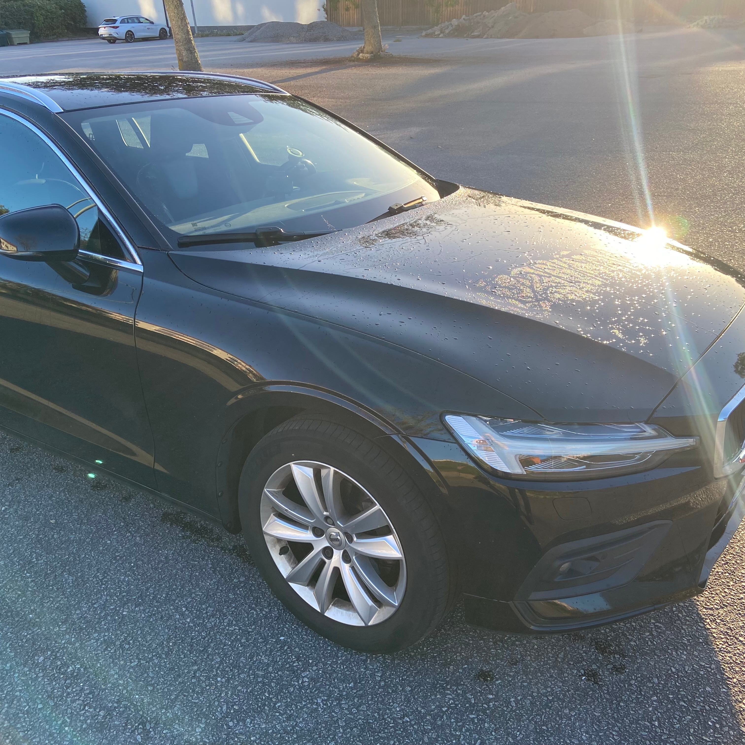 Volvo V60 D3 Geartronic 2019, photo 2/5