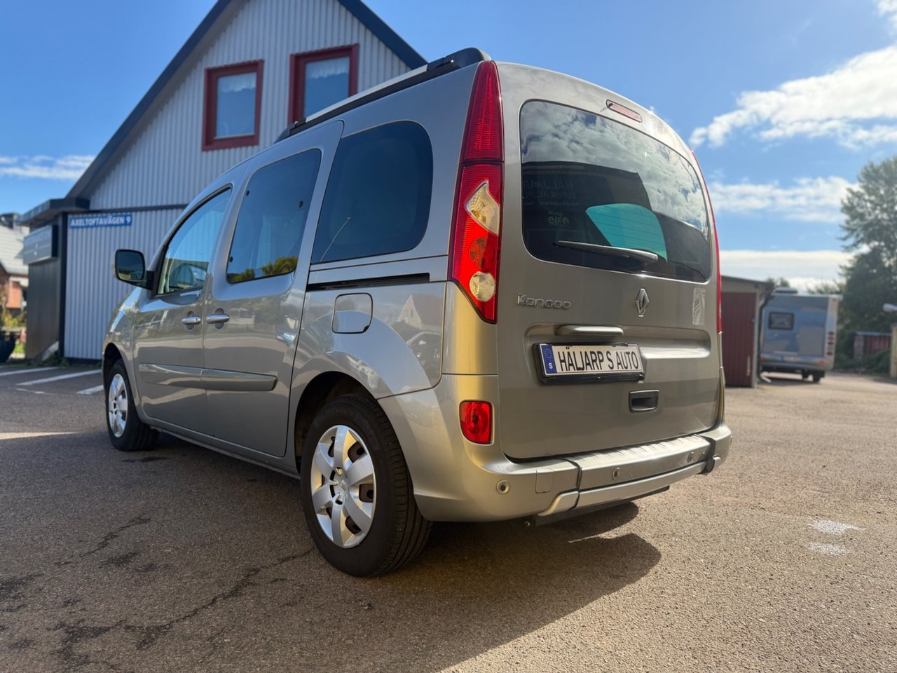 Renault Kangoo Express 2011, photo 2/10