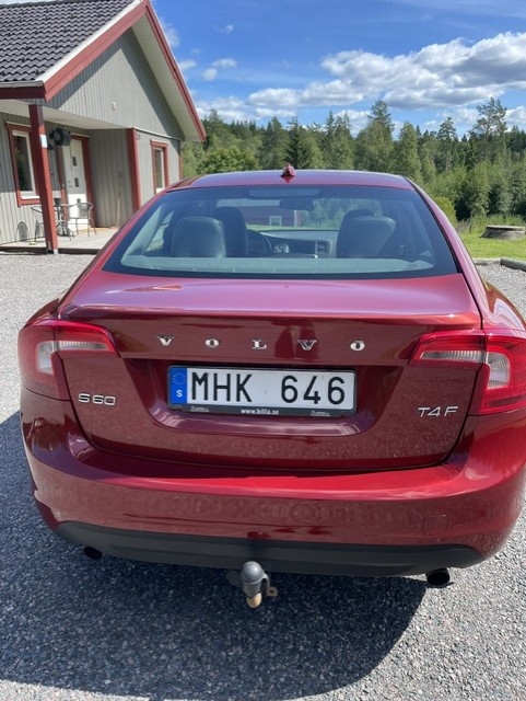 Volvo S60 T4F Manuell 2012, bild 2/4